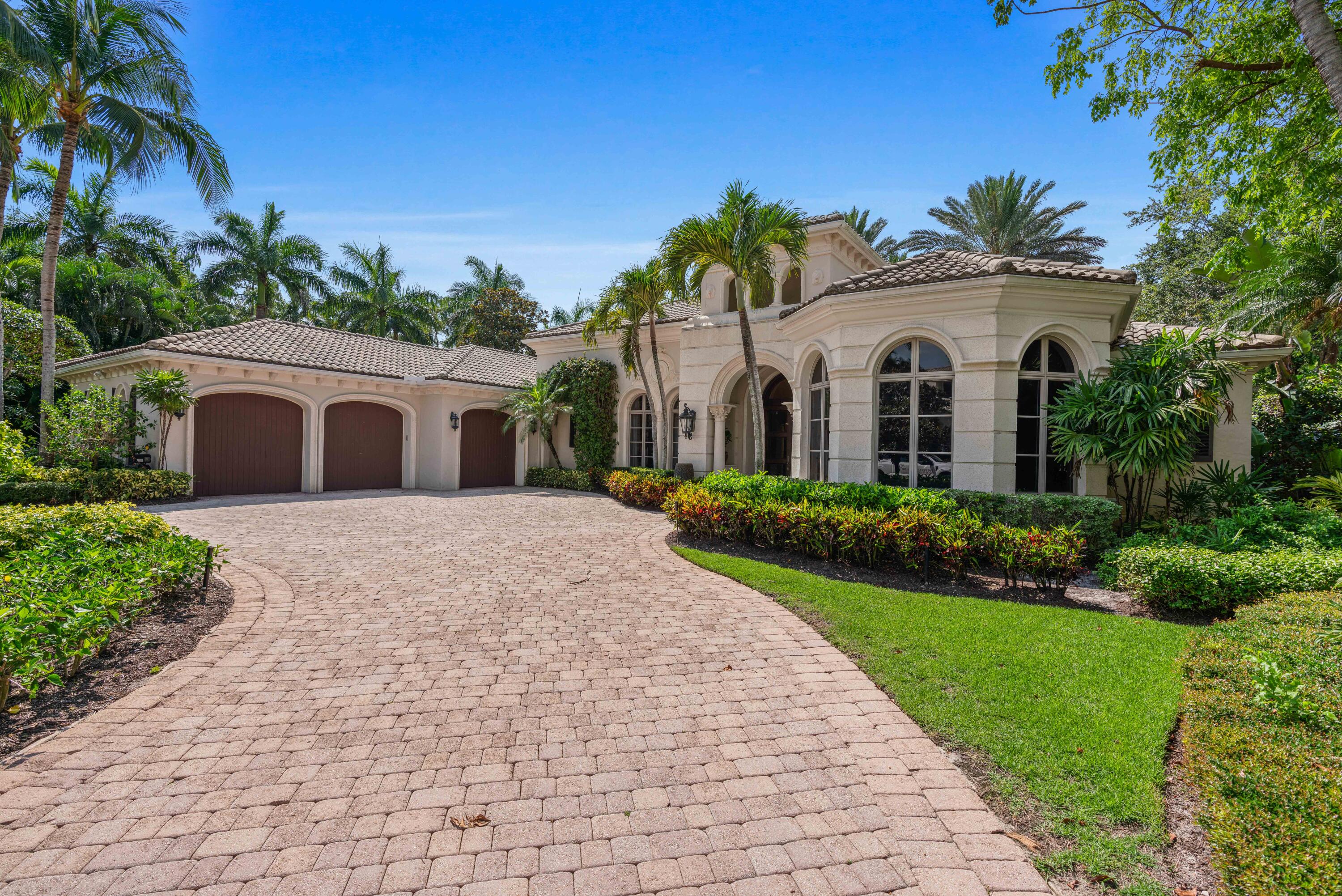 11711 Tulipa Court