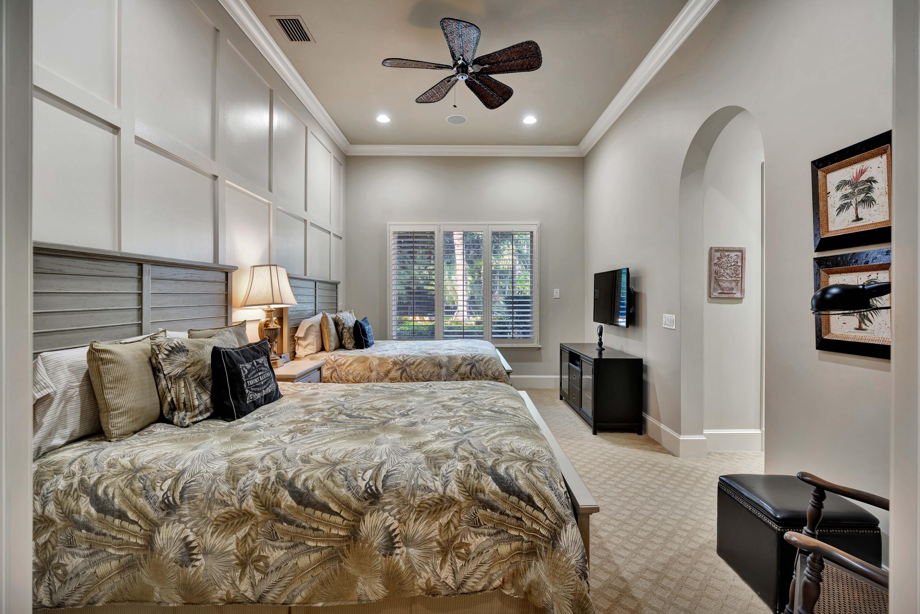 11711 Tulipa Court