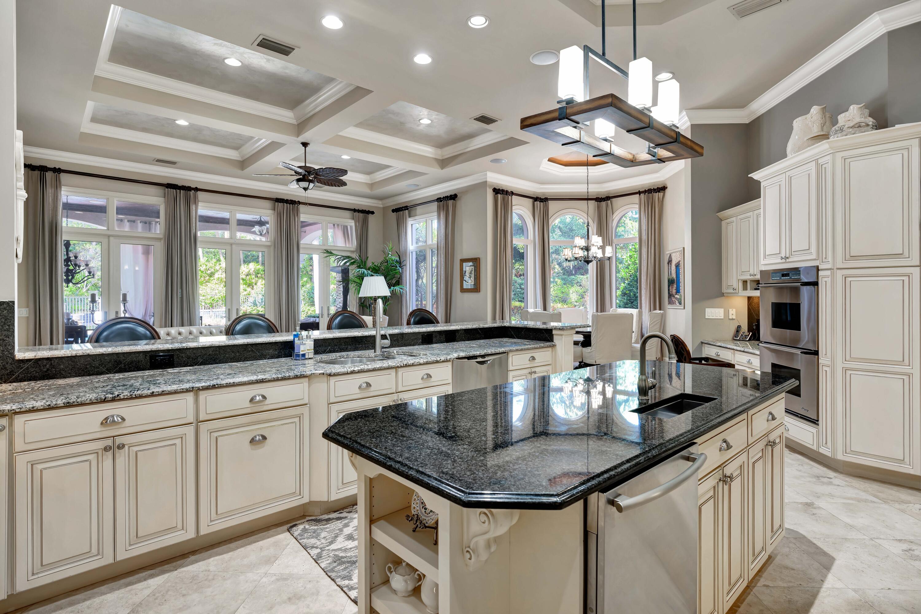 11711 Tulipa Court