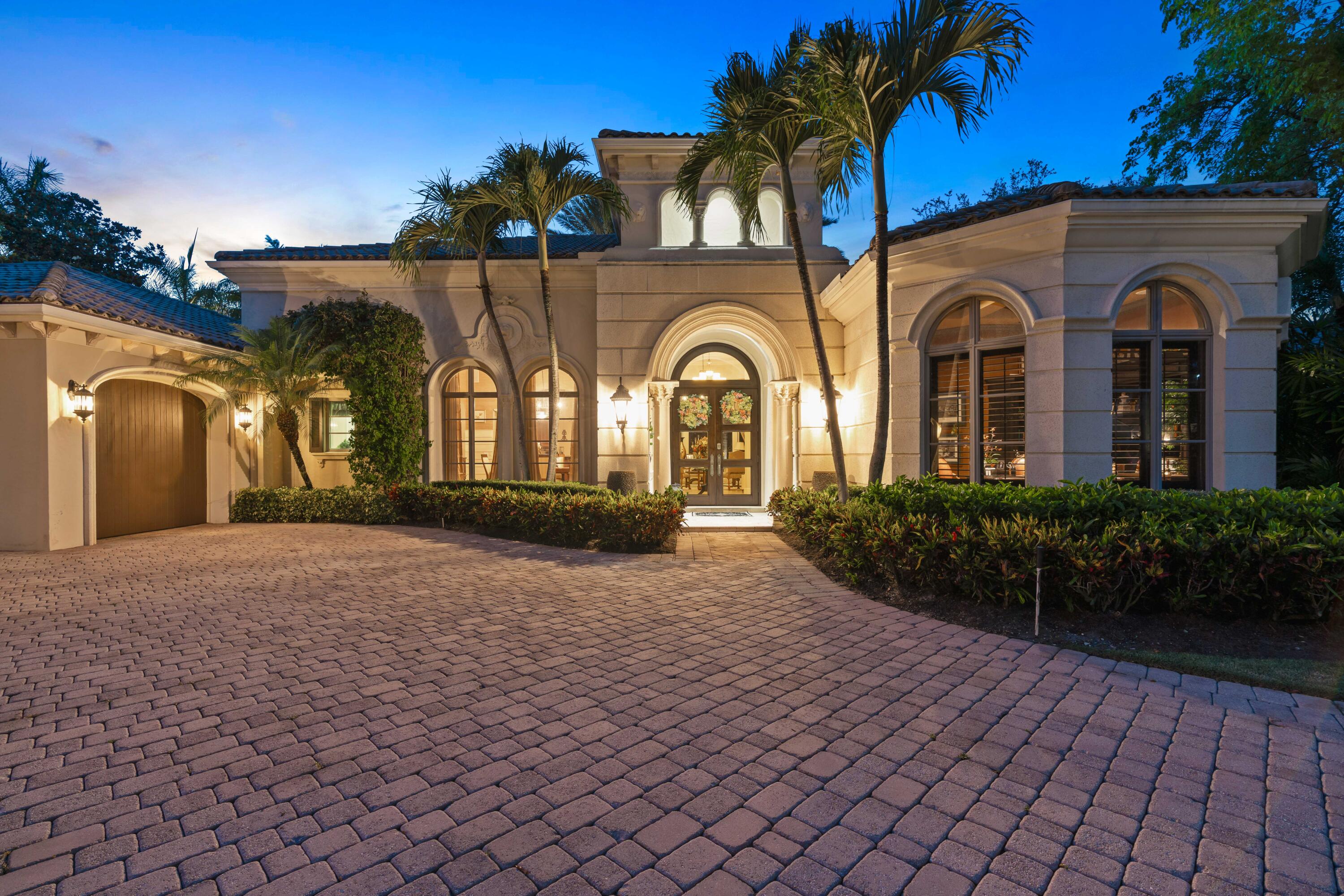 11711 Tulipa Court