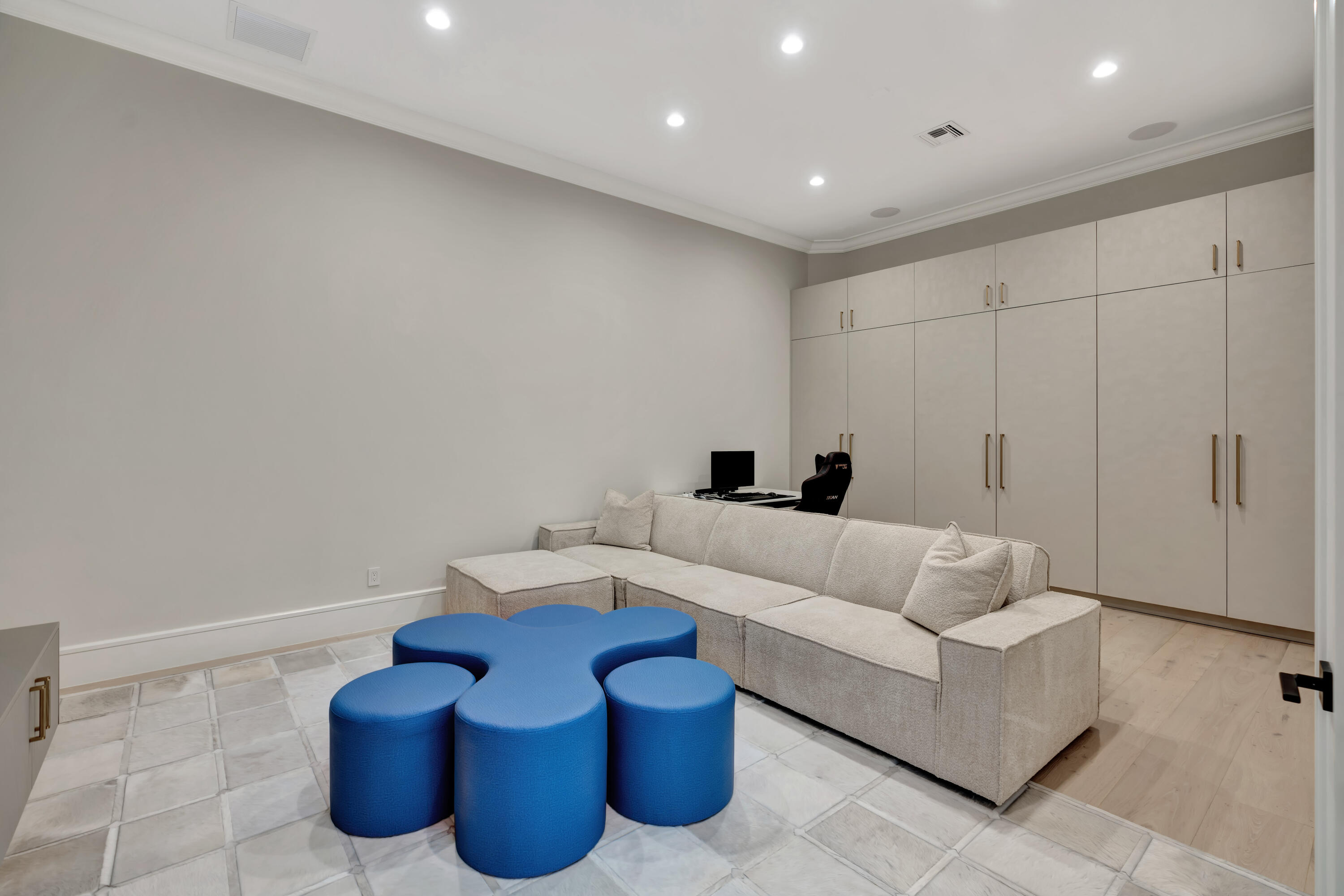 11745 Bella Donna Court