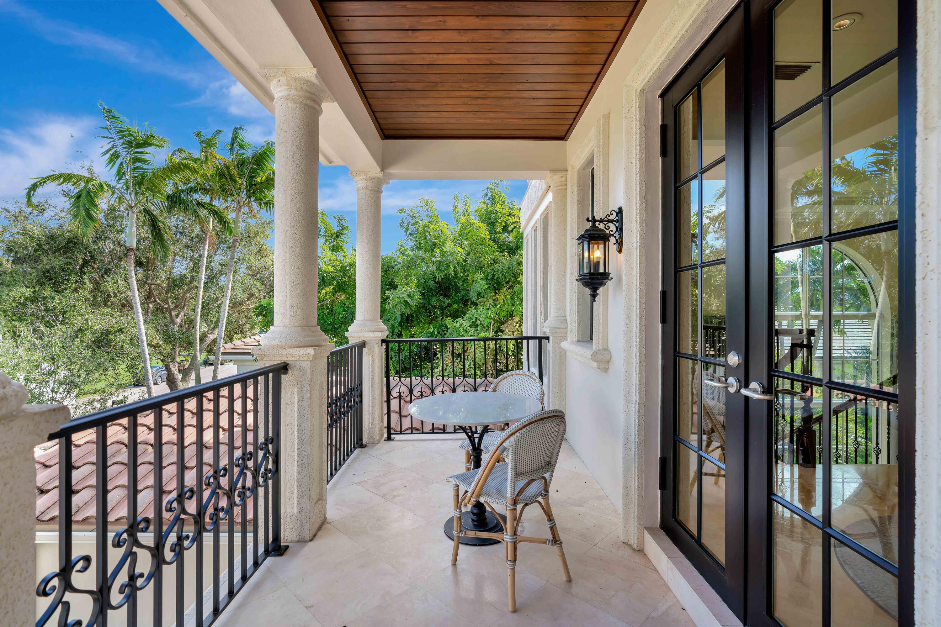 11127 Green Bayberry Drive