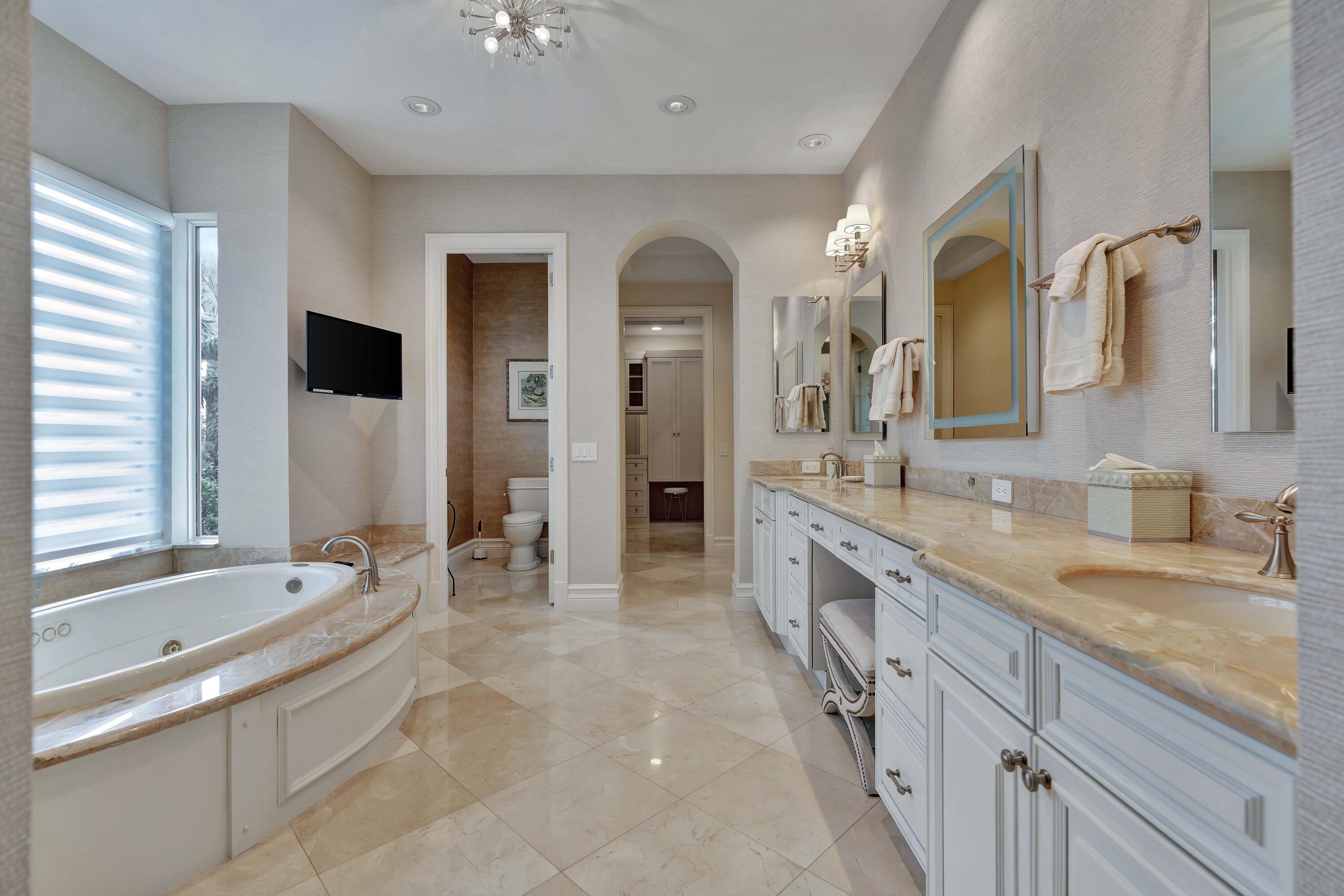 11127 Green Bayberry Drive