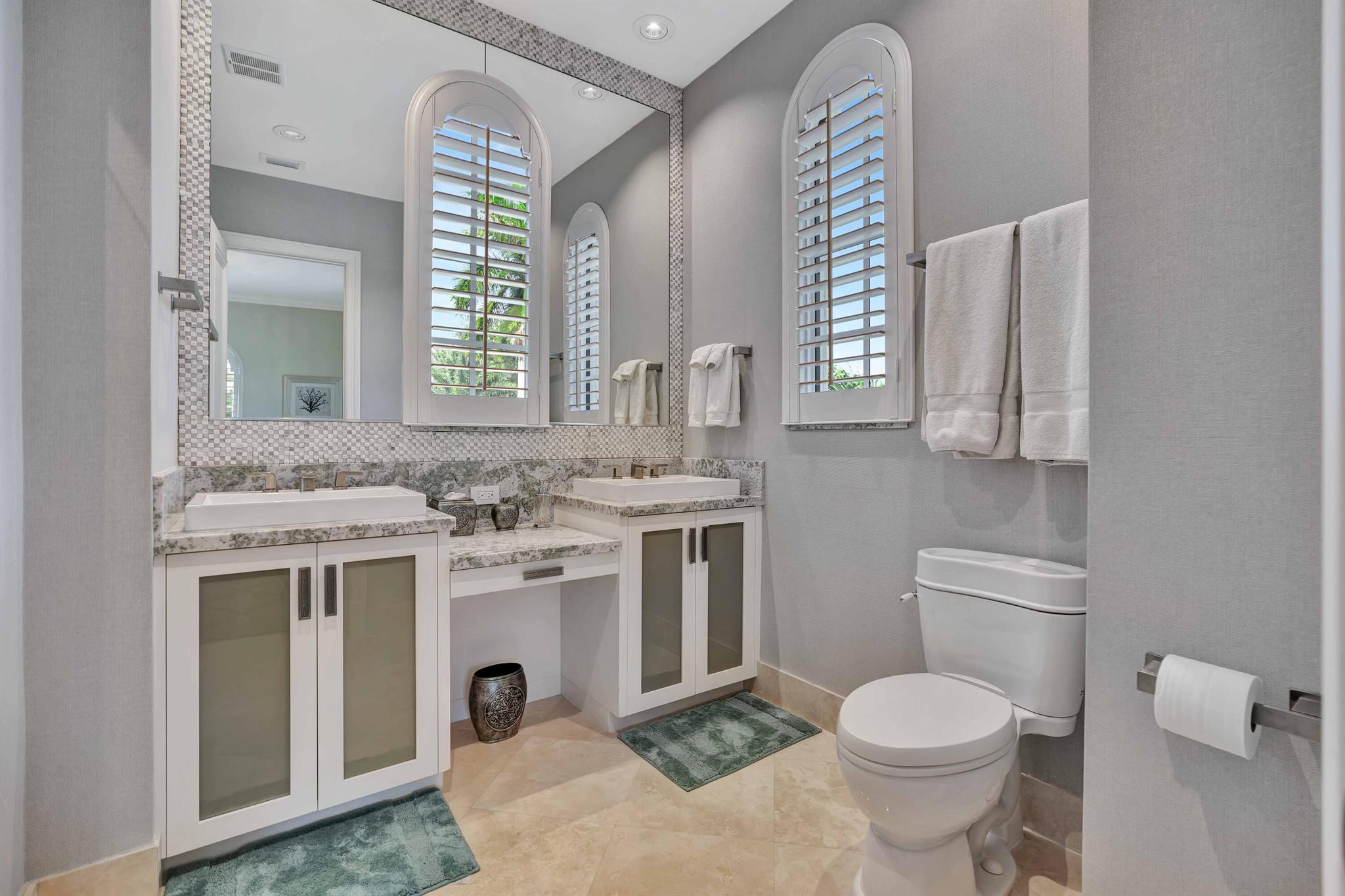 11127 Green Bayberry Drive