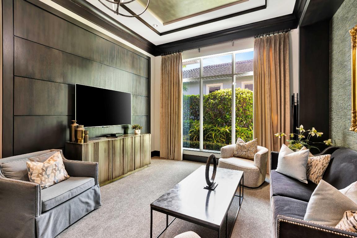 12113 Plantation Way