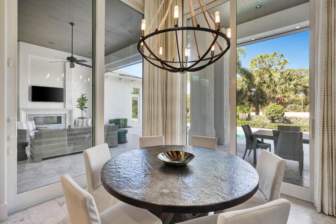 12113 Plantation Way