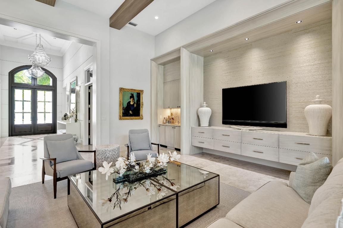 12113 Plantation Way