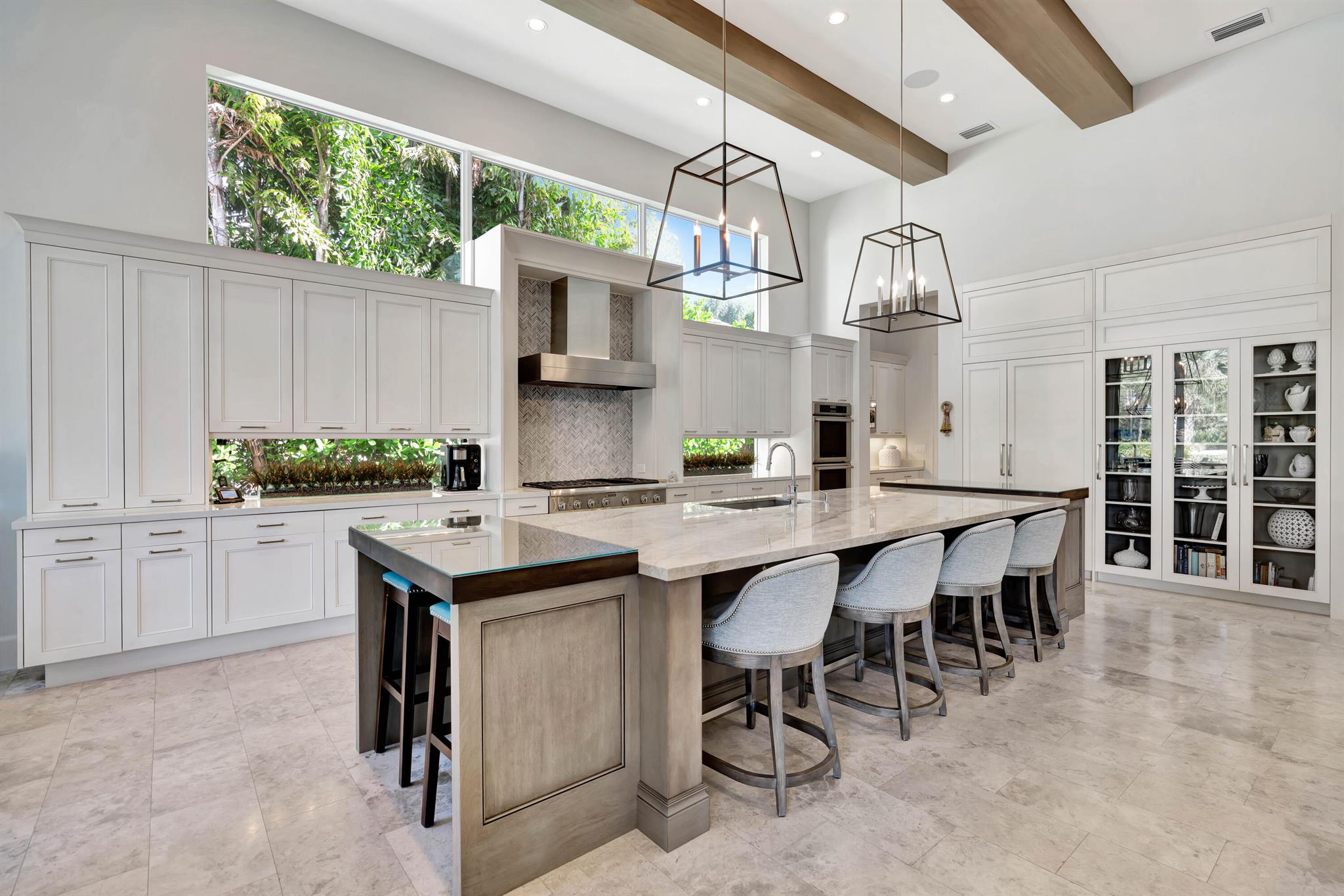 12113 Plantation Way