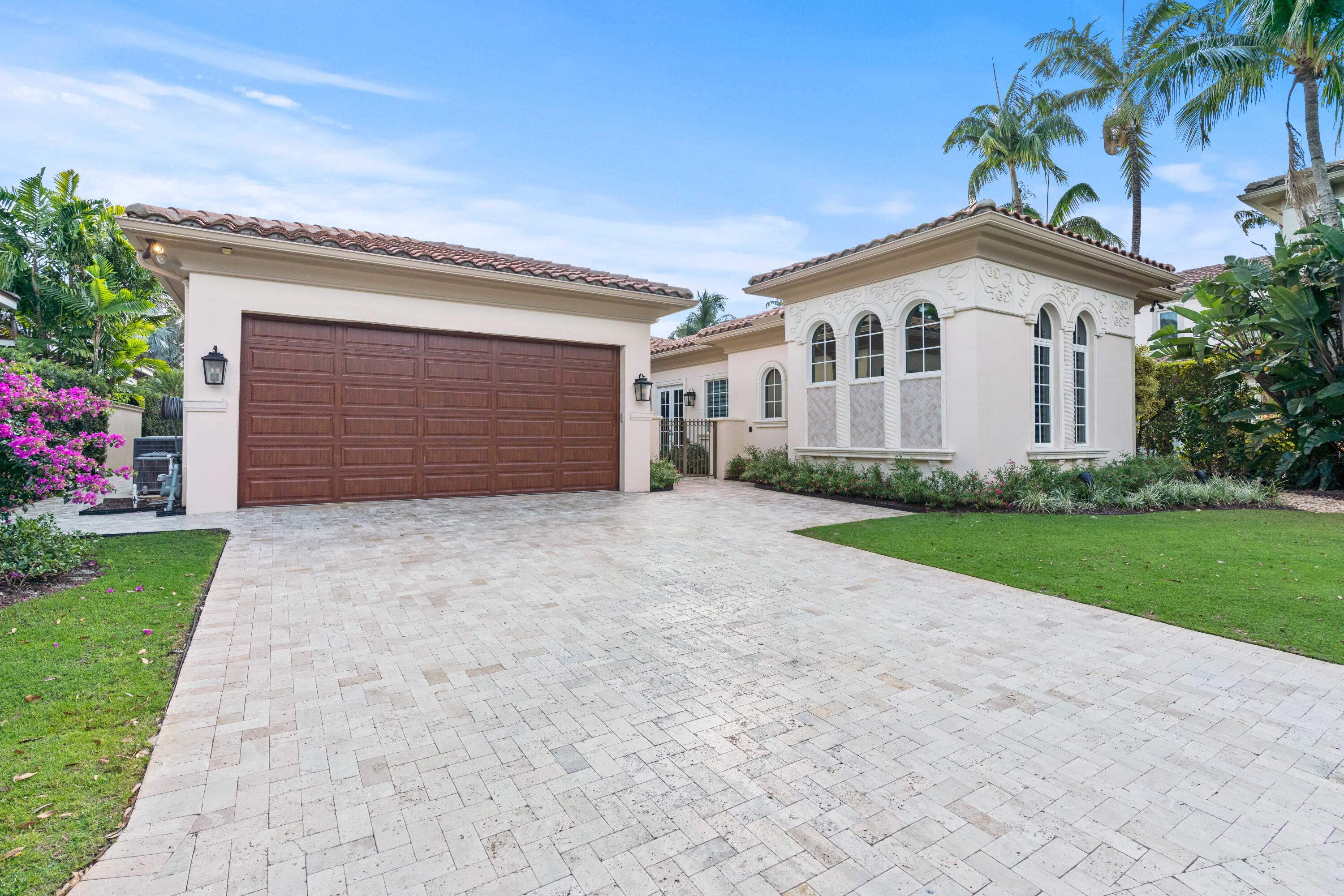 11216 Orange Hibiscus Lane