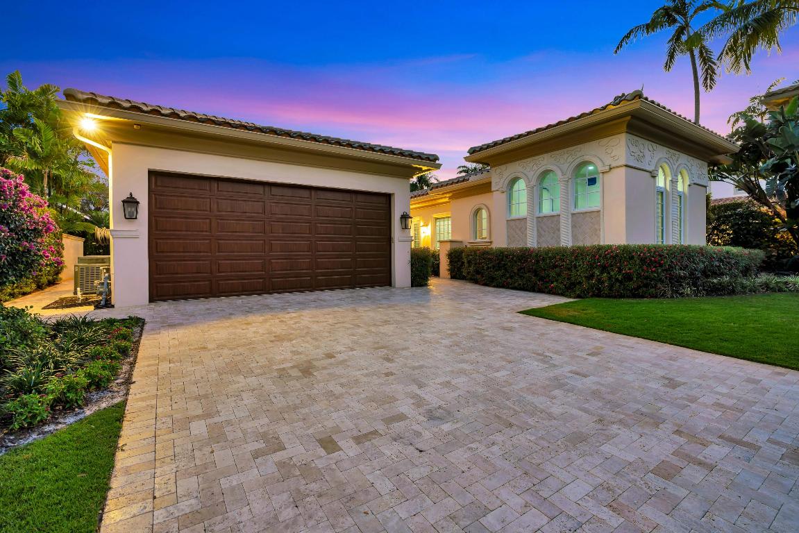 11216 Orange Hibiscus Lane