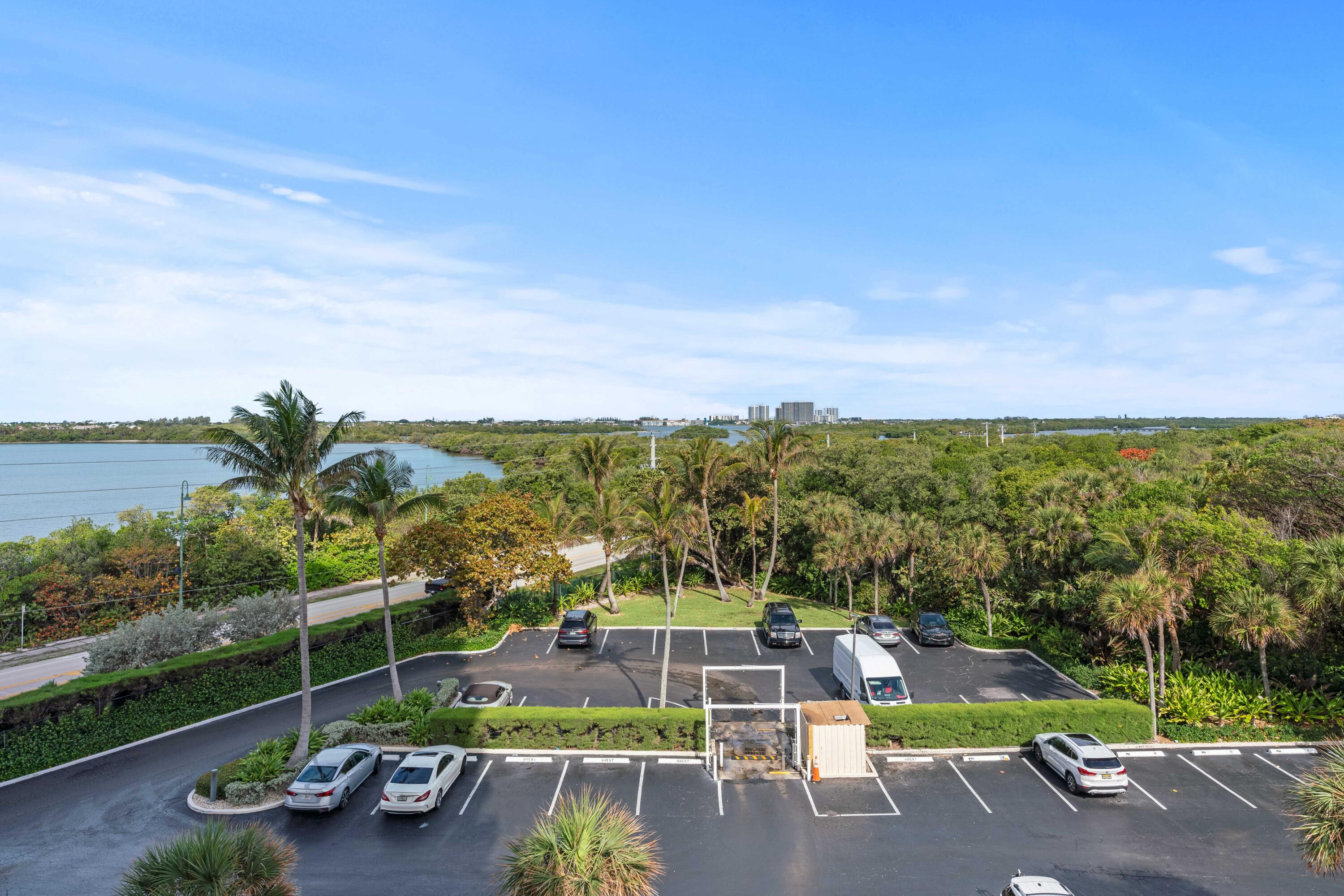 5550 N Ocean Drive 5c