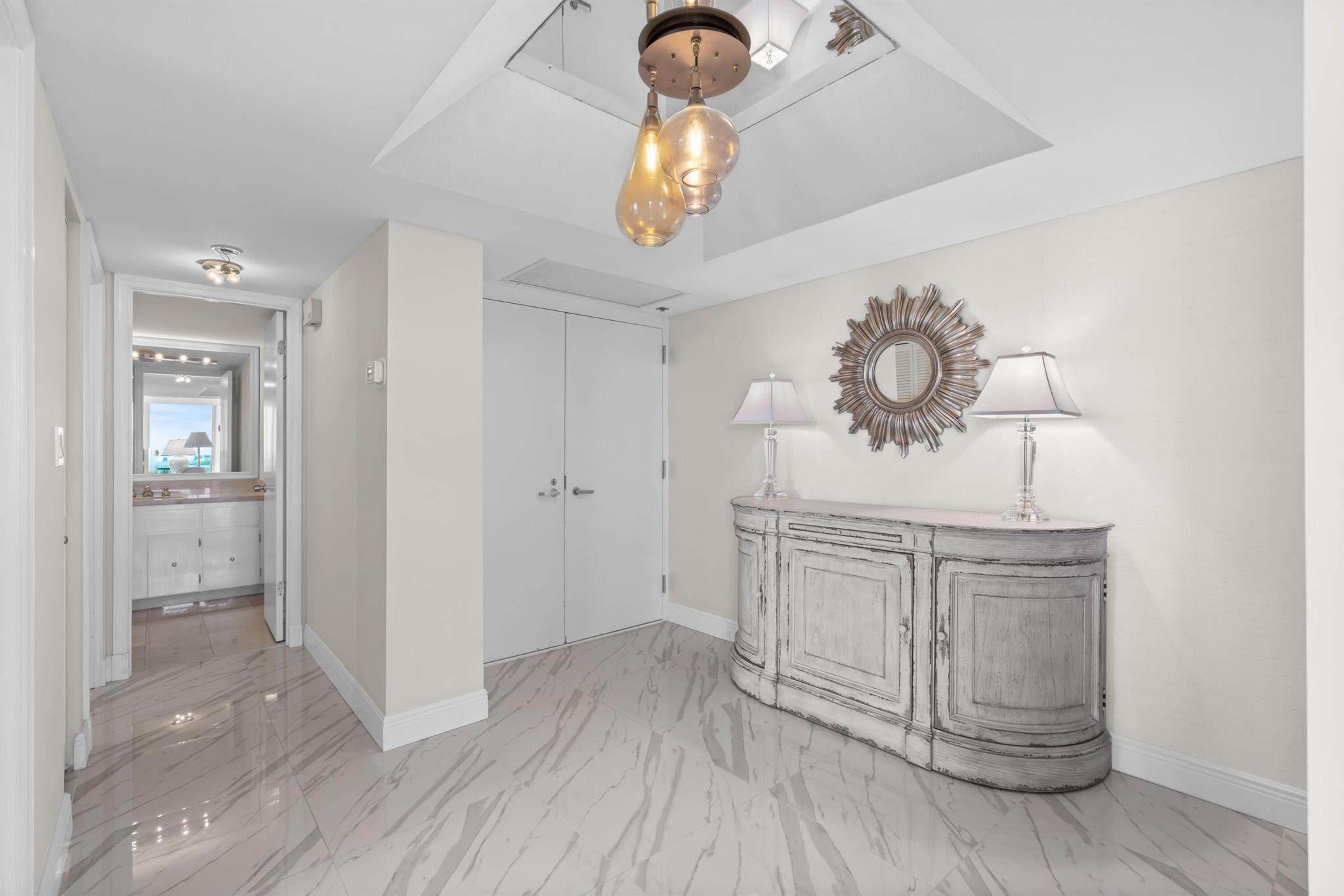 5550 N Ocean Drive 5c