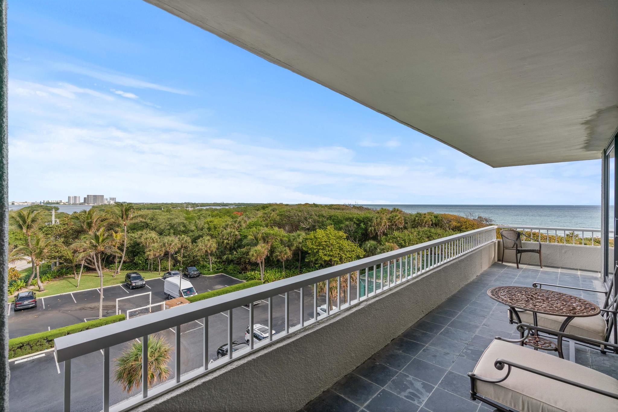 5550 N Ocean Drive 5c