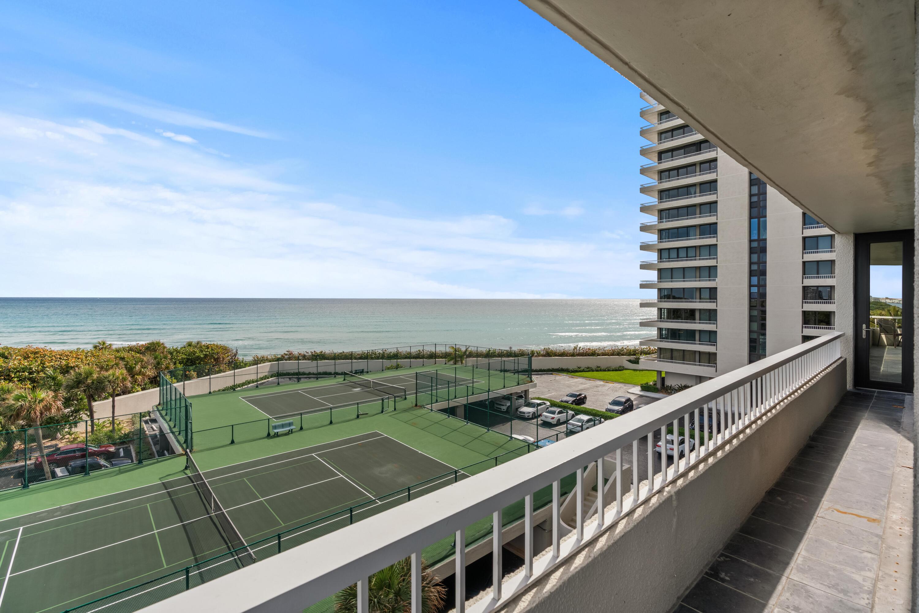 5550 N Ocean Drive 5c