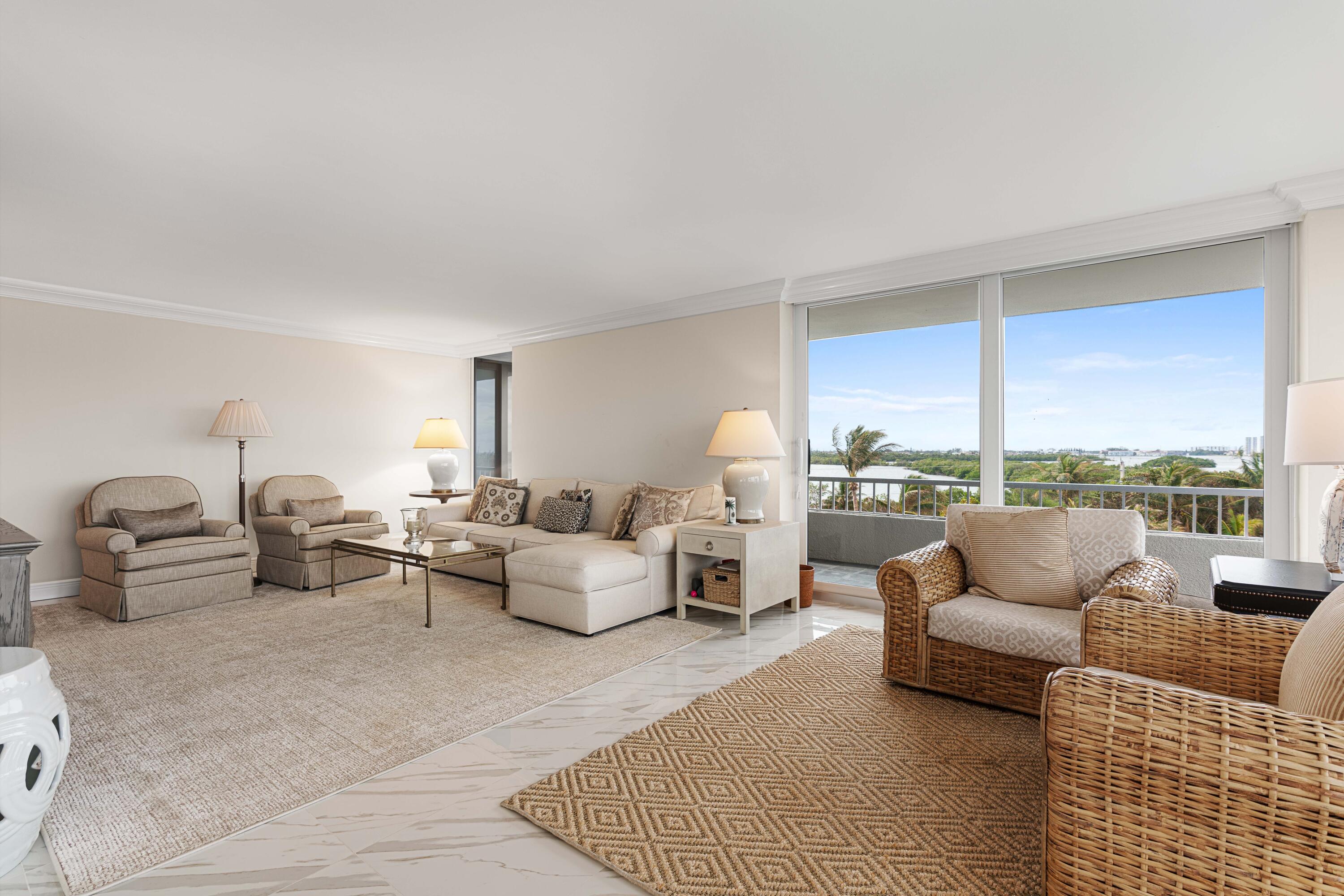 5550 N Ocean Drive 5c