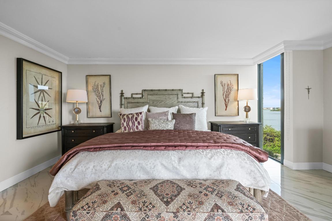 5550 N Ocean Drive 5c