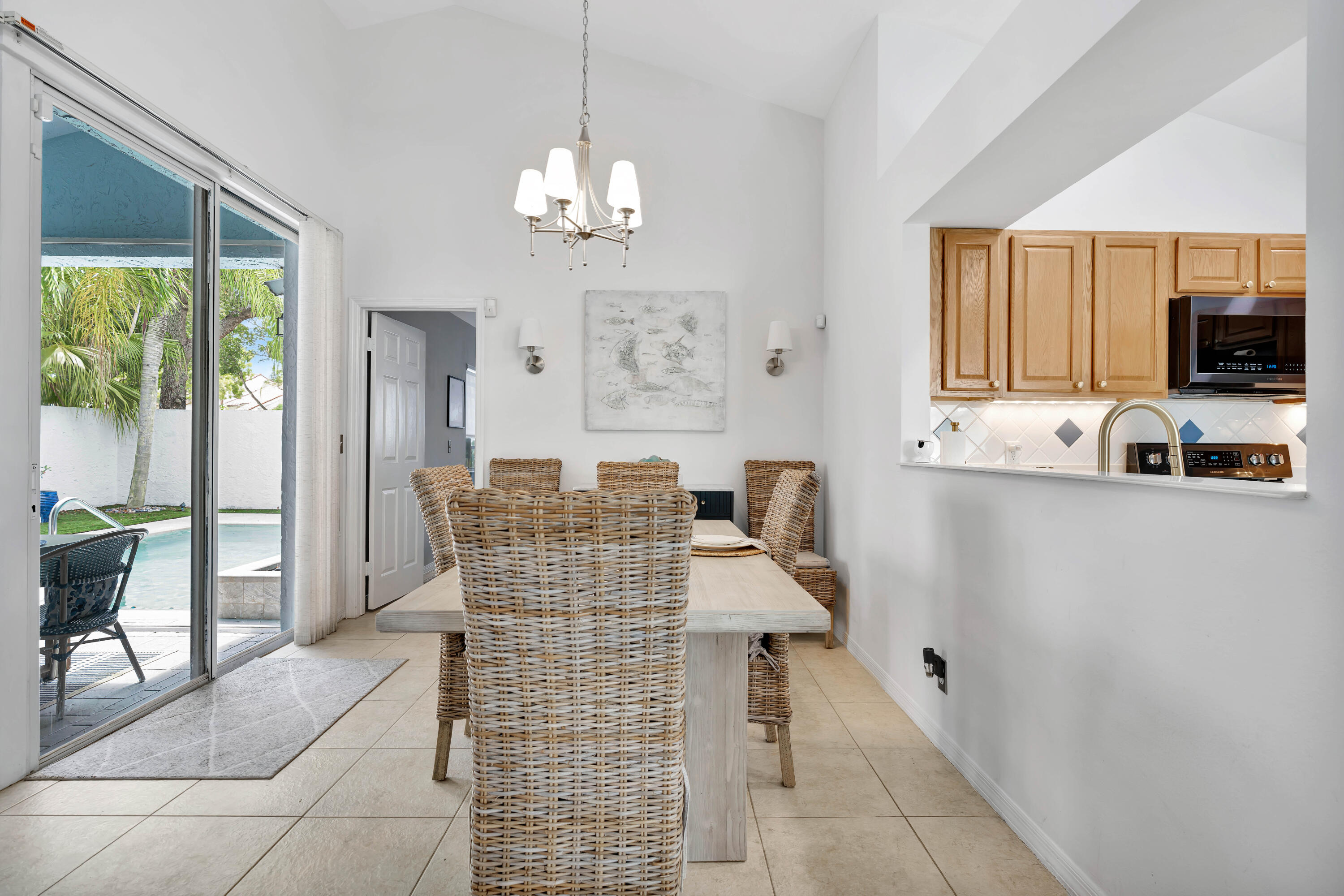 17 Blenheim Court