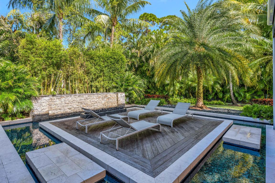 12218 Tillinghast Circle