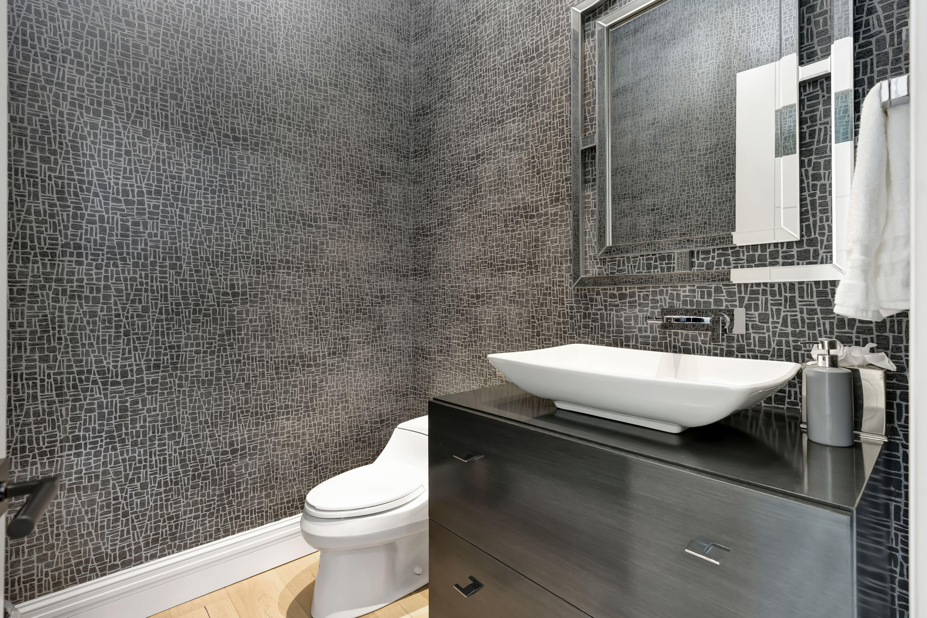 12218 Tillinghast Circle