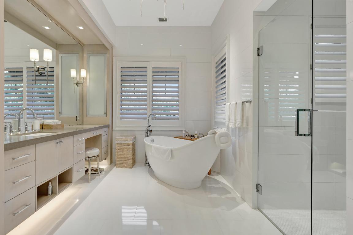 12218 Tillinghast Circle