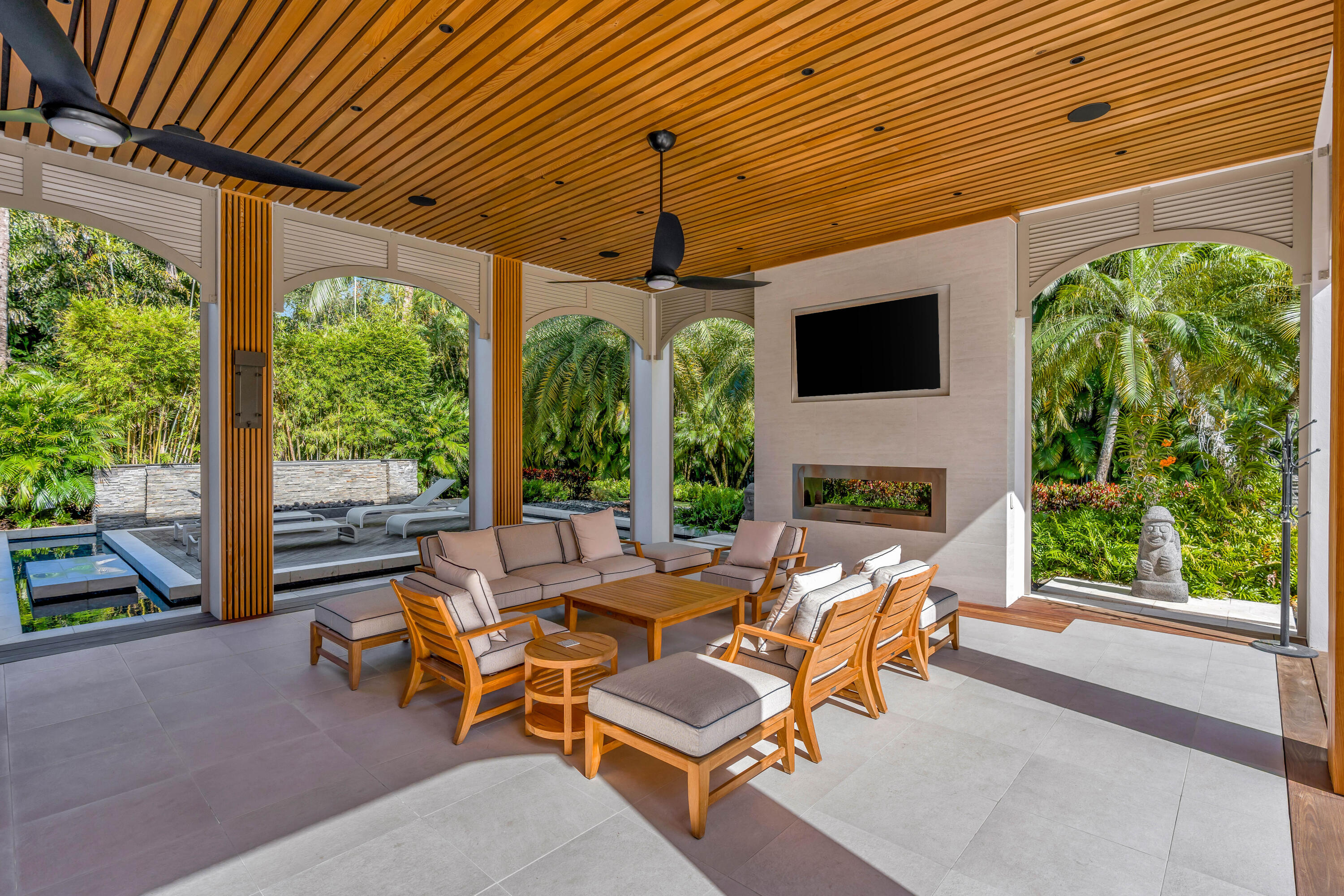 12218 Tillinghast Circle