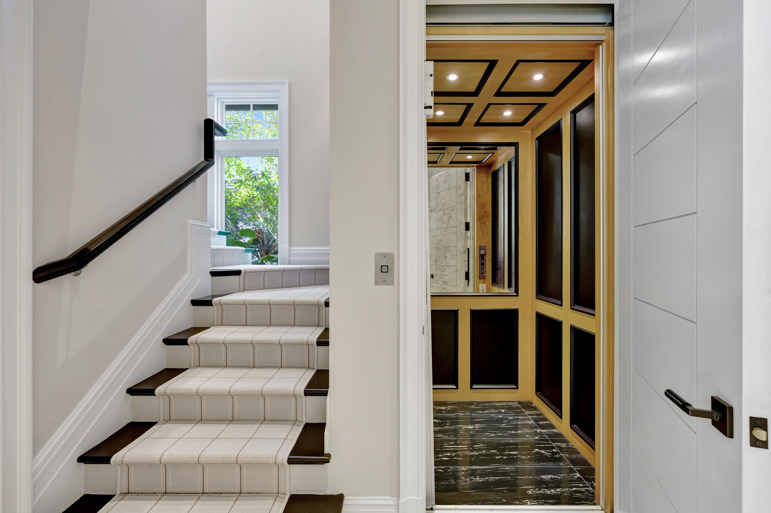 12218 Tillinghast Circle