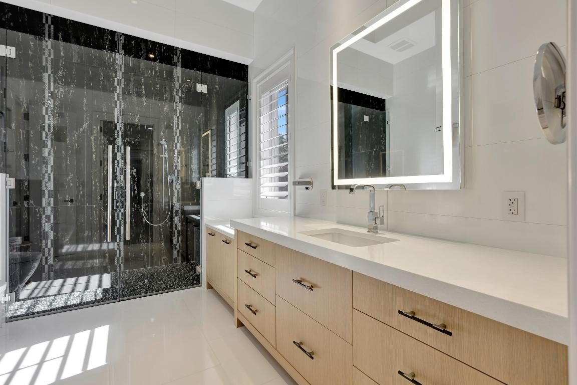 12218 Tillinghast Circle