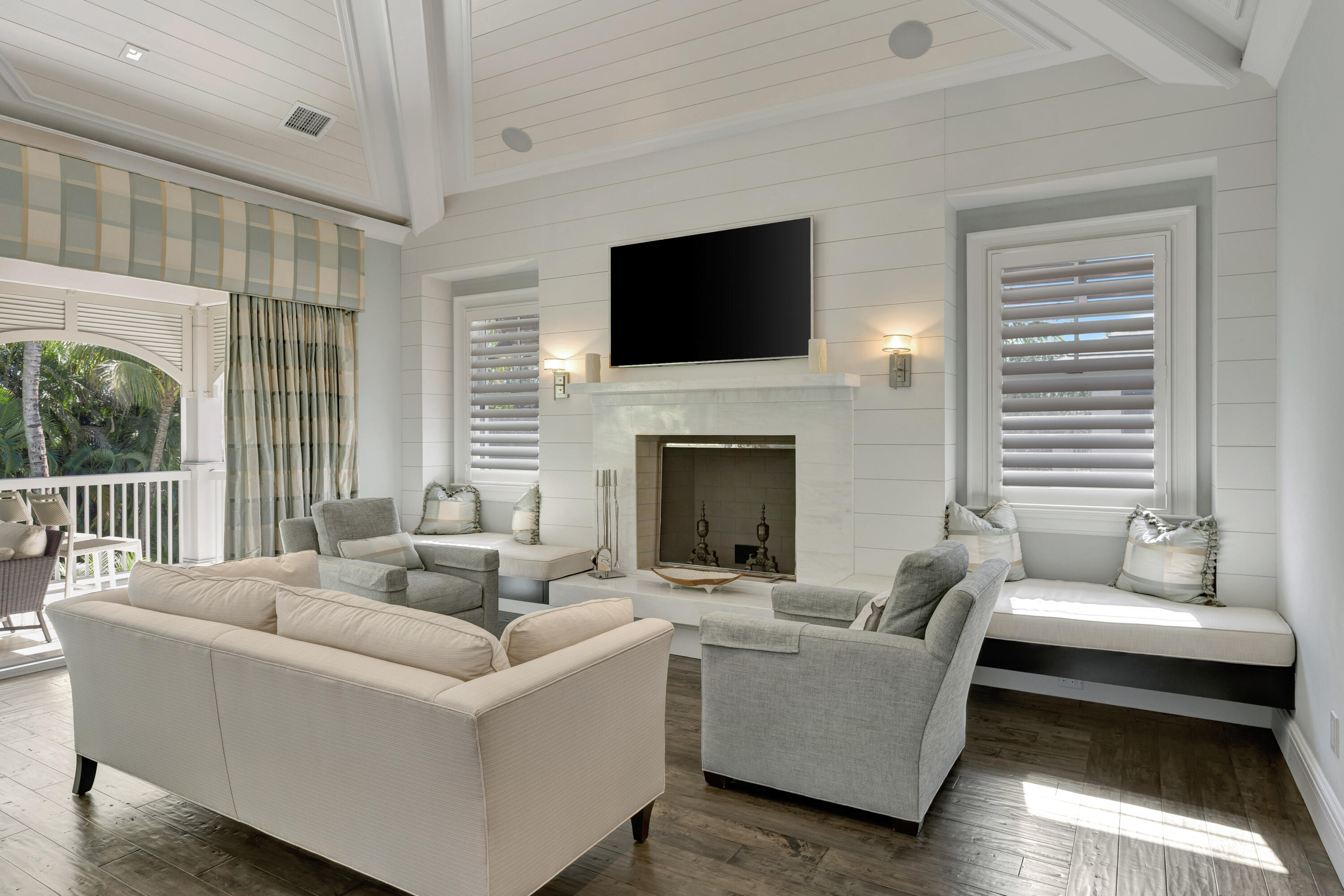 12218 Tillinghast Circle