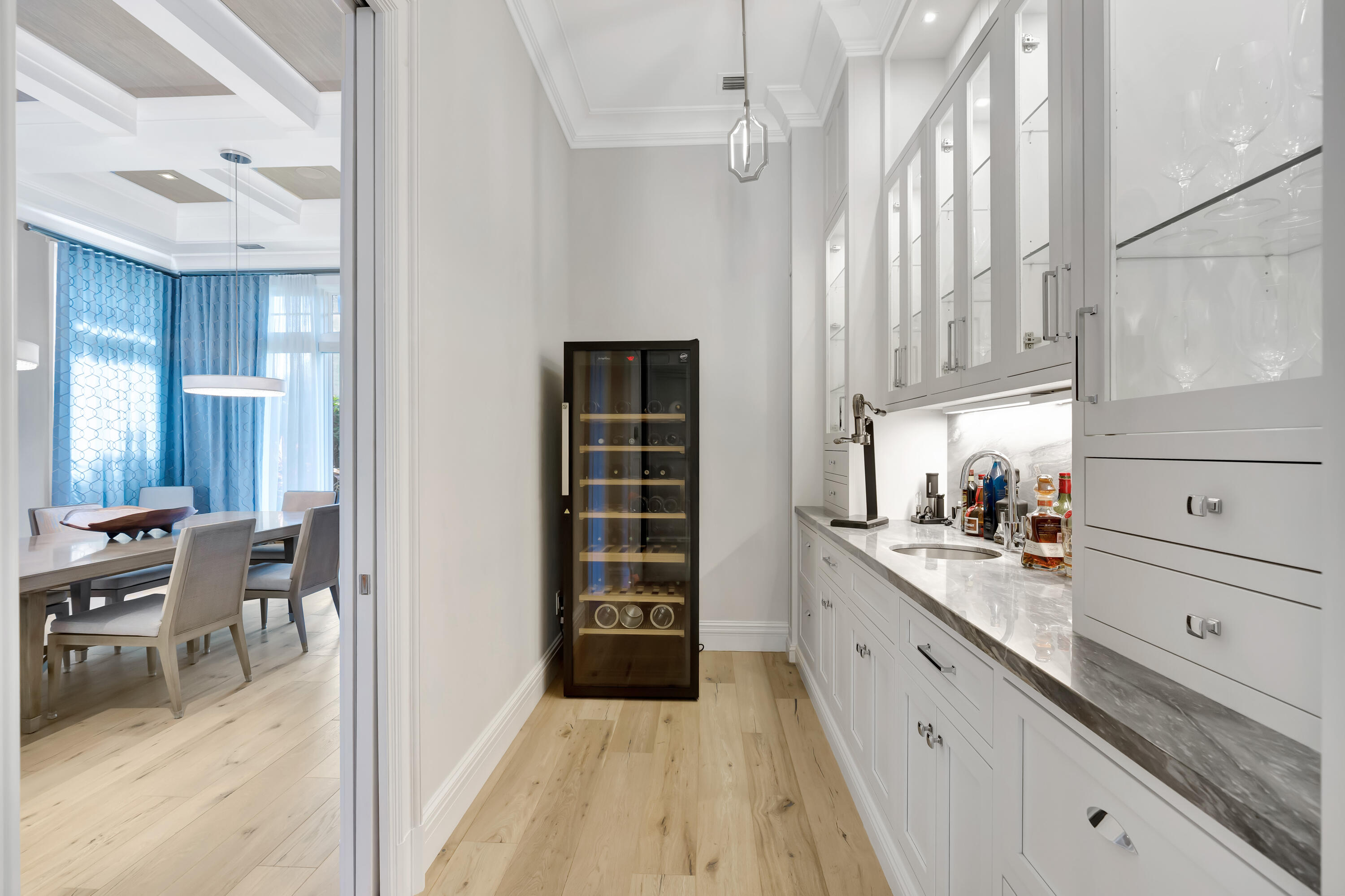 12218 Tillinghast Circle