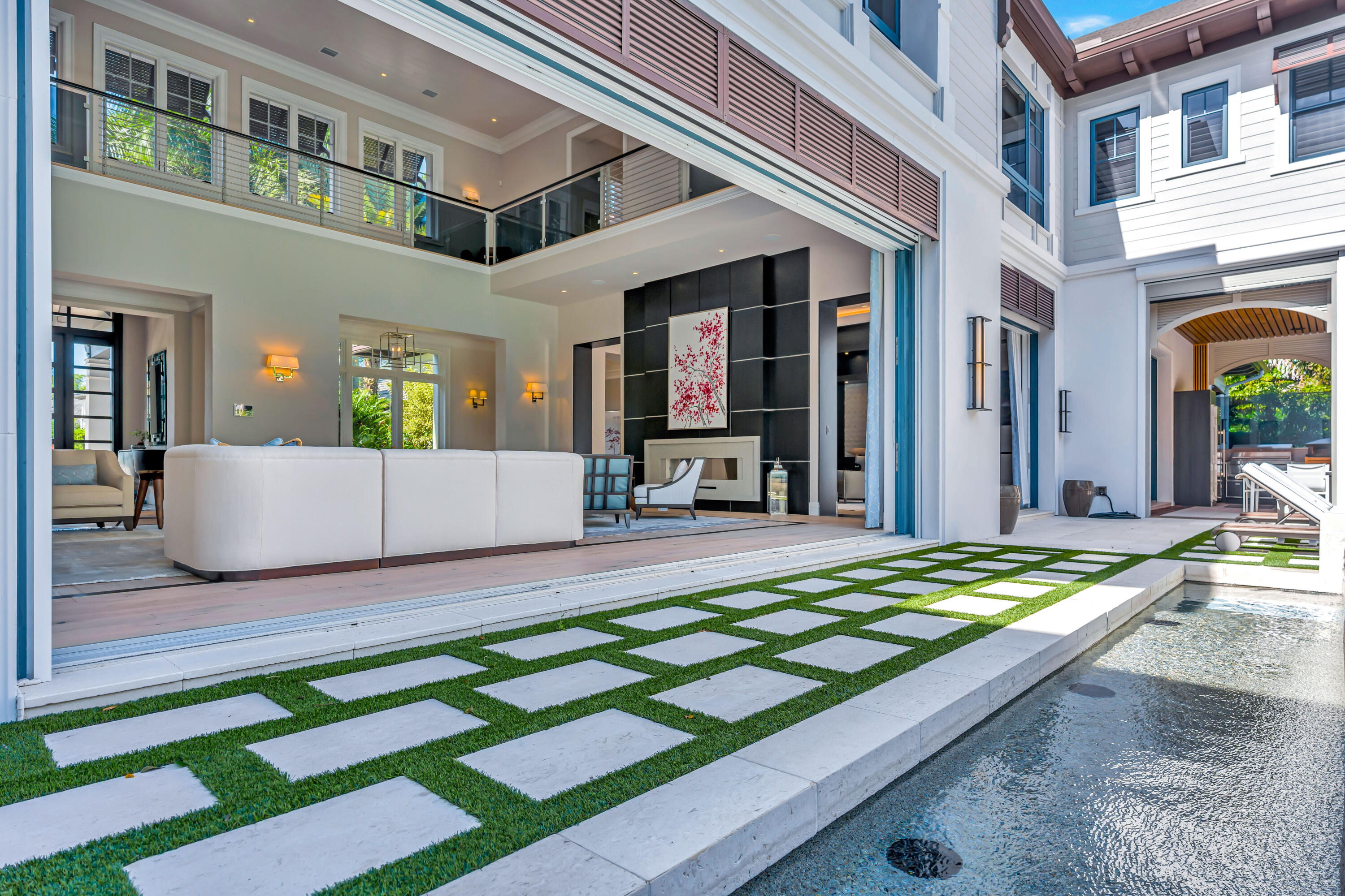 12218 Tillinghast Circle