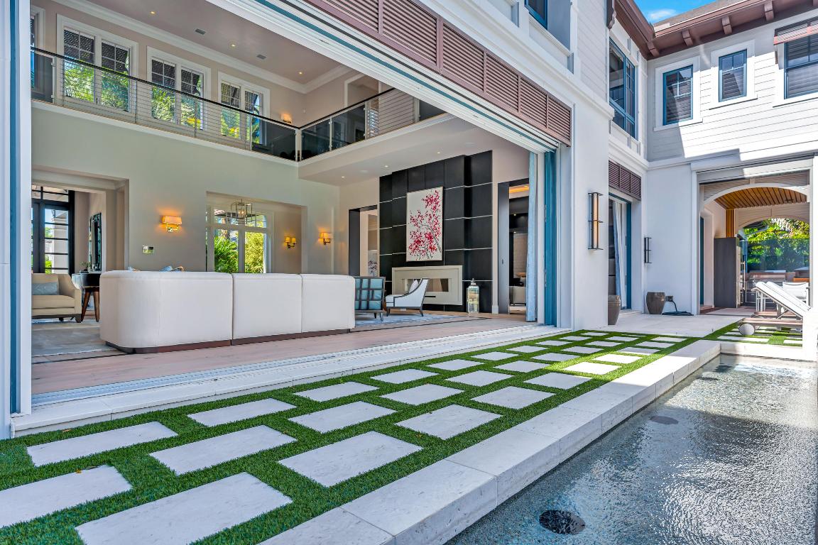 12218 Tillinghast Circle