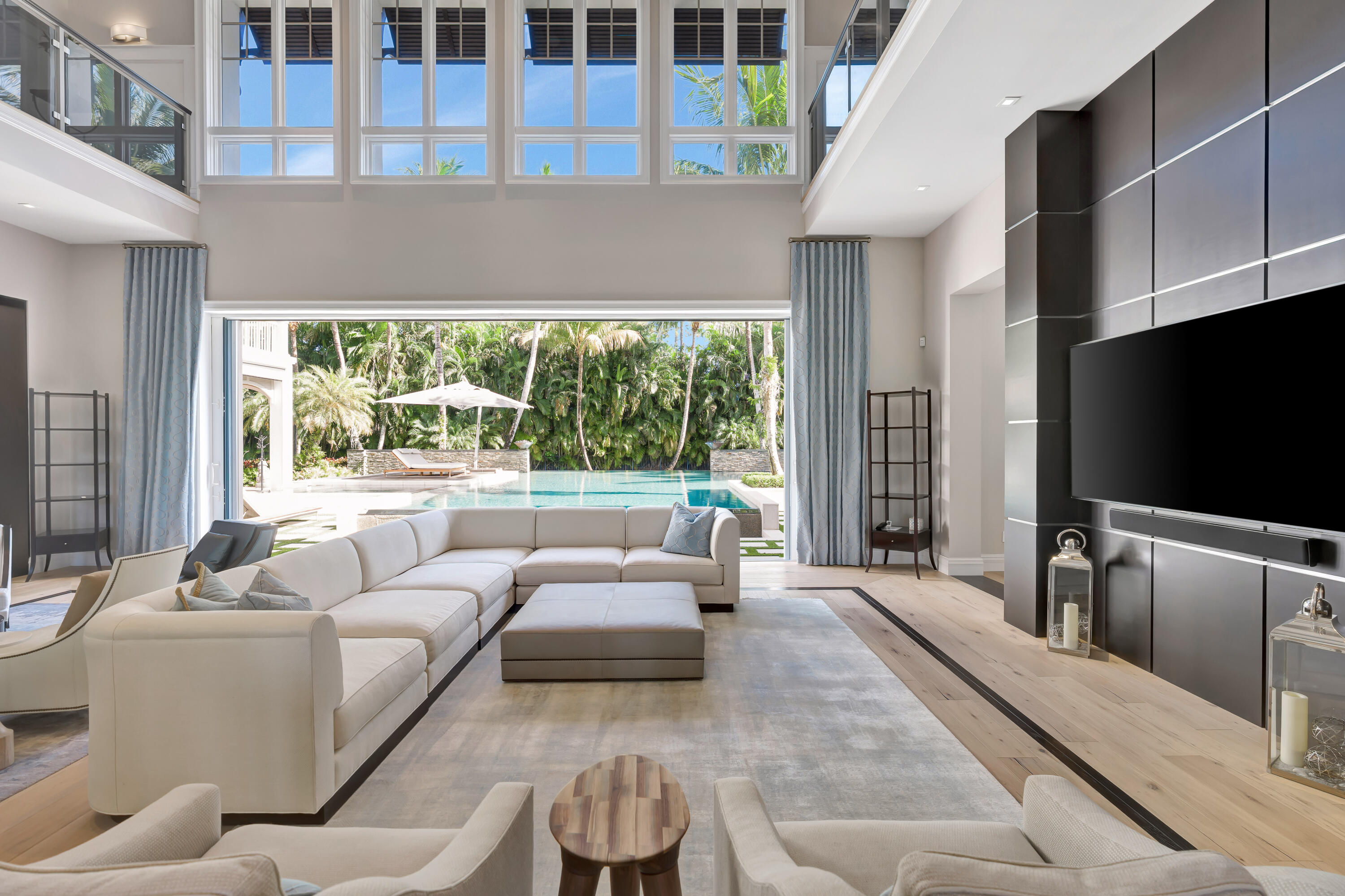 12218 Tillinghast Circle