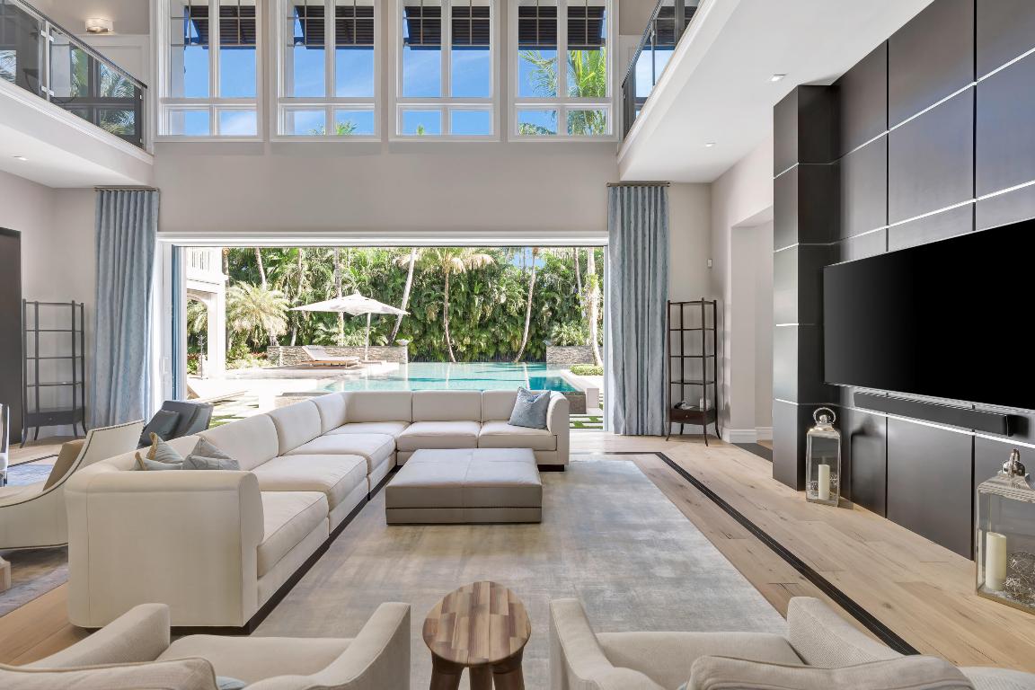 12218 Tillinghast Circle