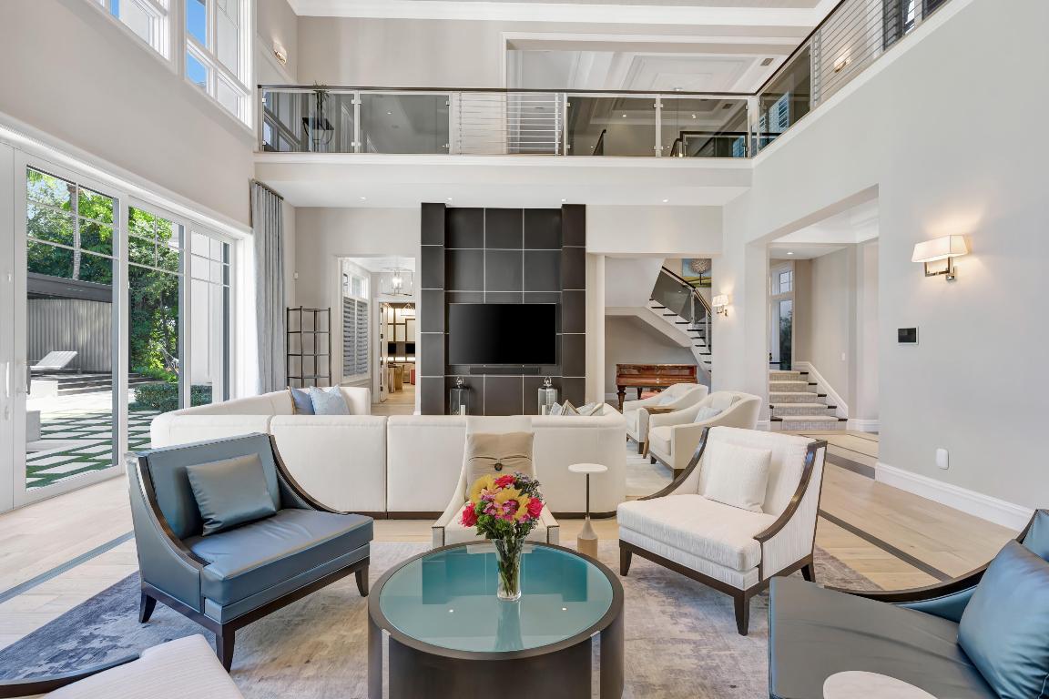 12218 Tillinghast Circle