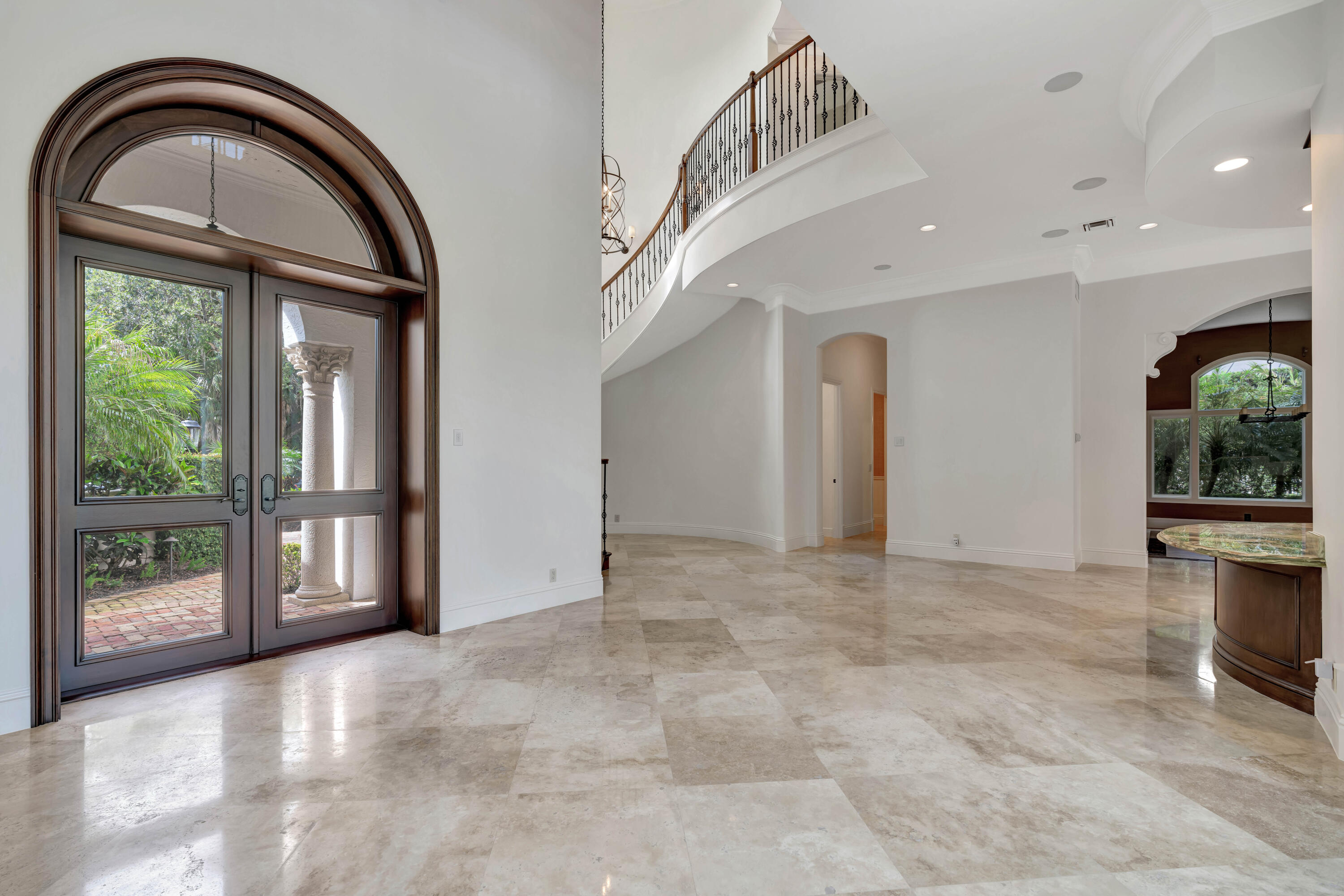 753 Harbour Isle Place