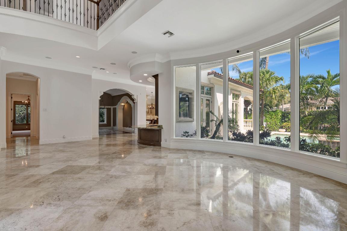 753 Harbour Isle Place