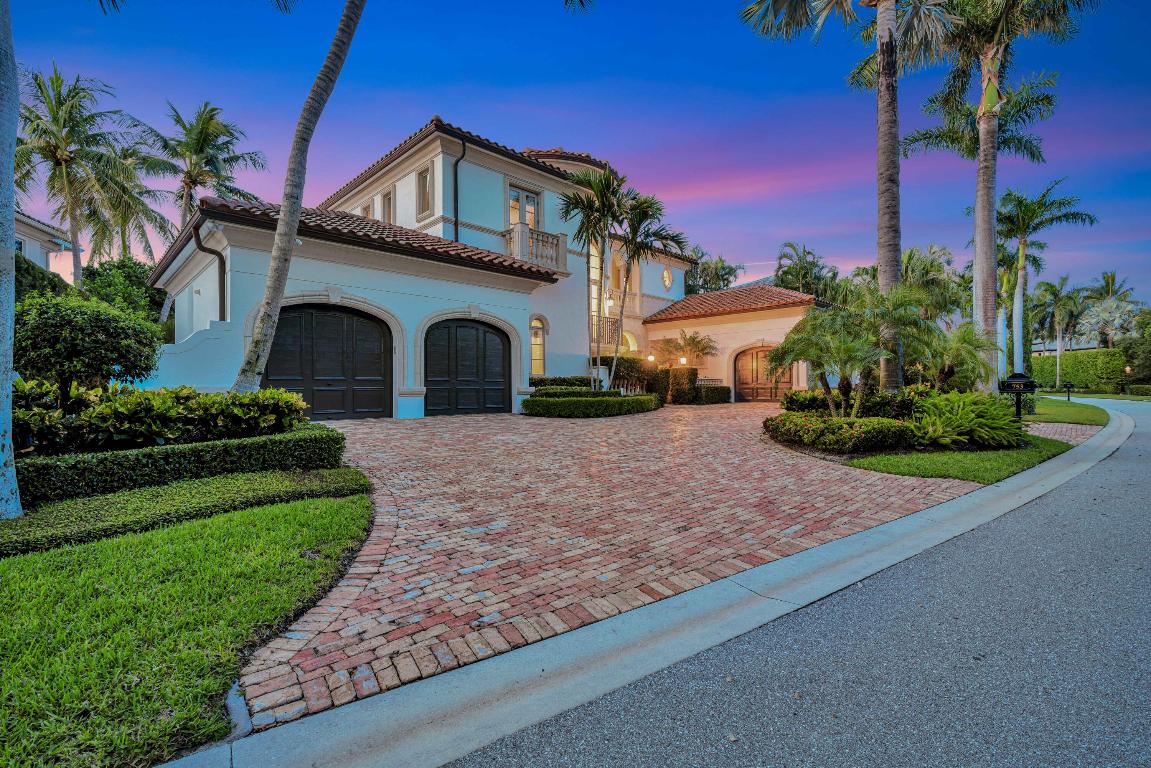 753 Harbour Isle Place