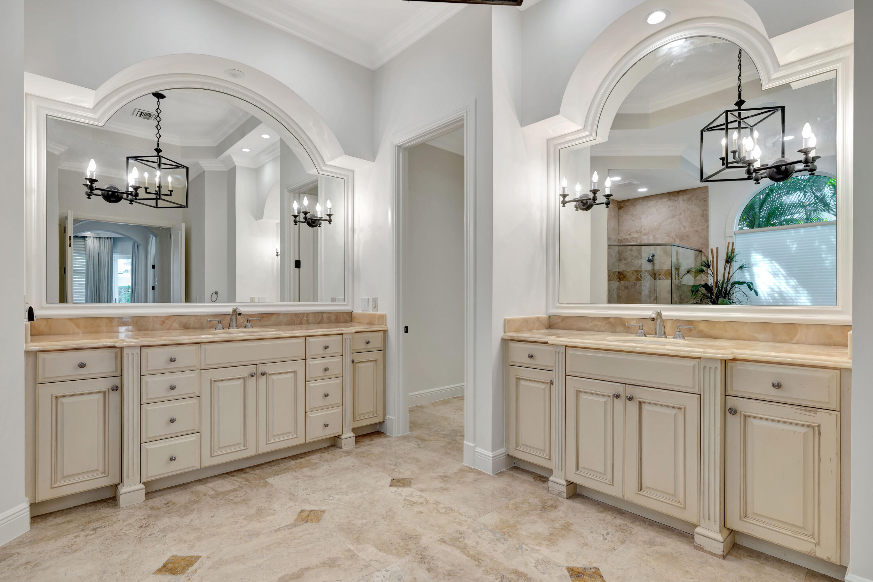 753 Harbour Isle Place