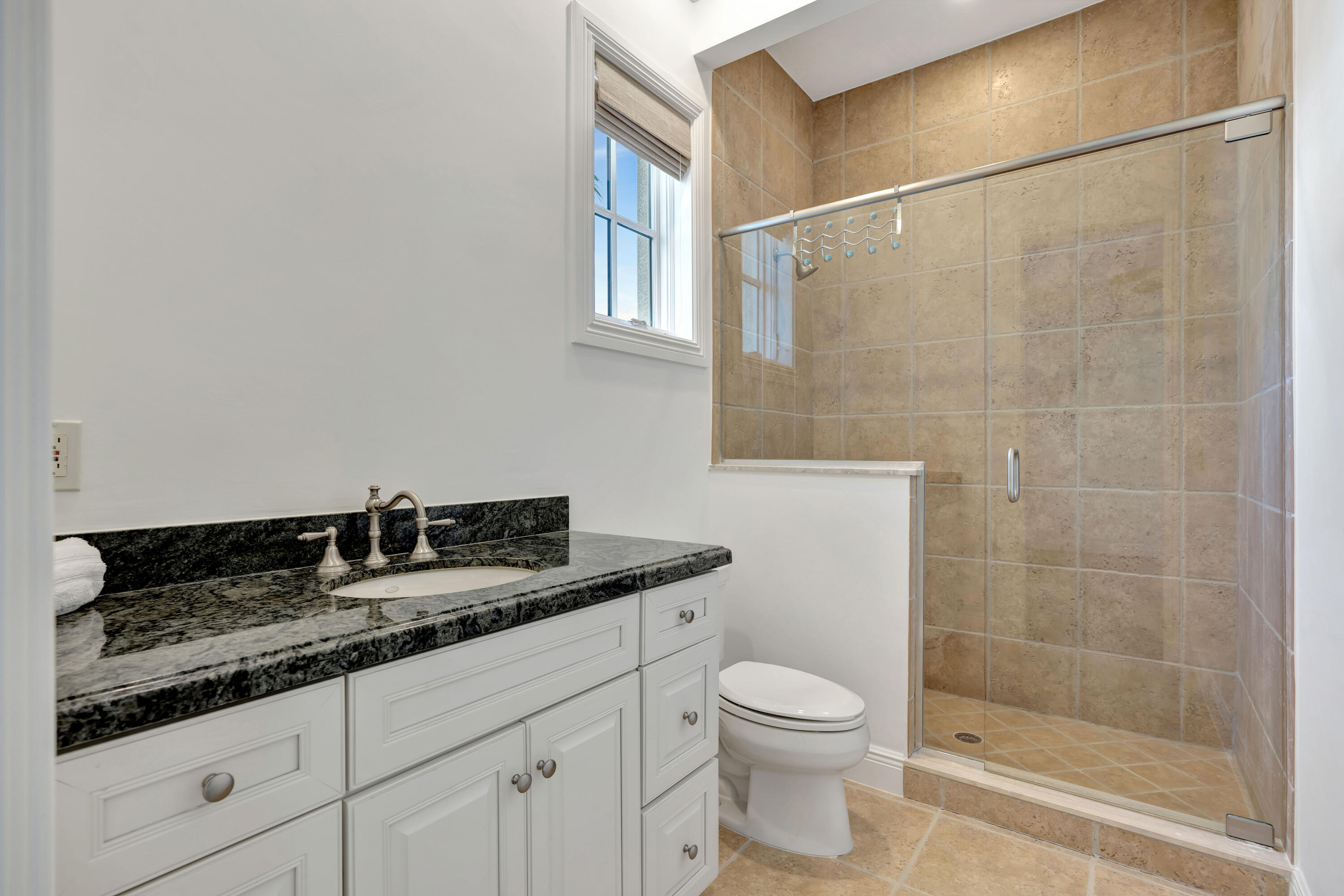 753 Harbour Isle Place