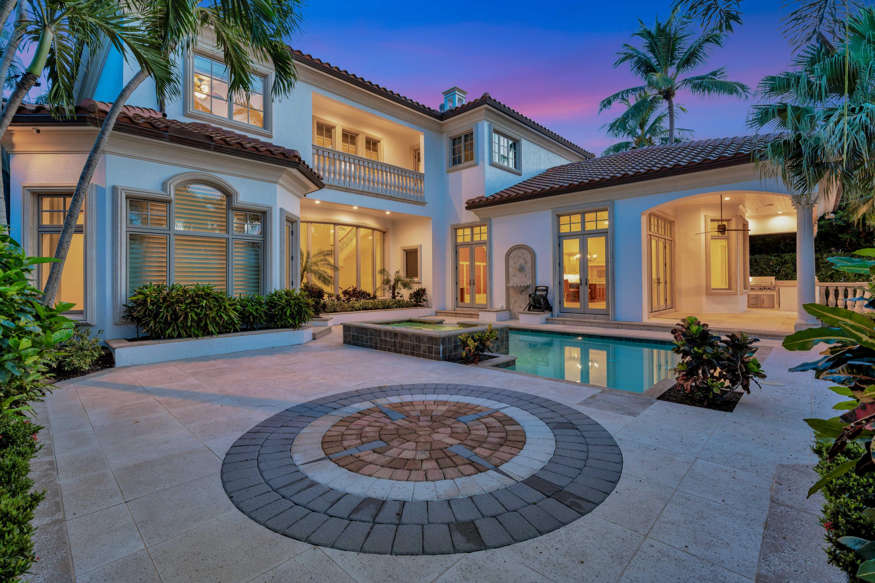 753 Harbour Isle Place