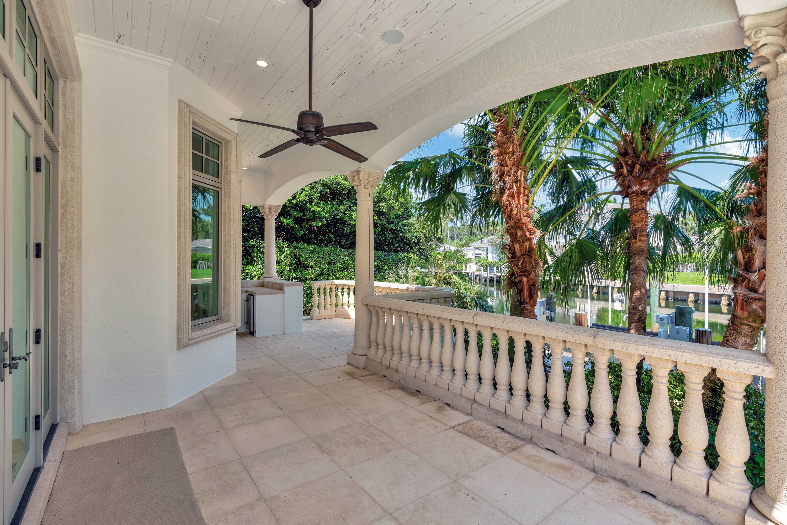 753 Harbour Isle Place