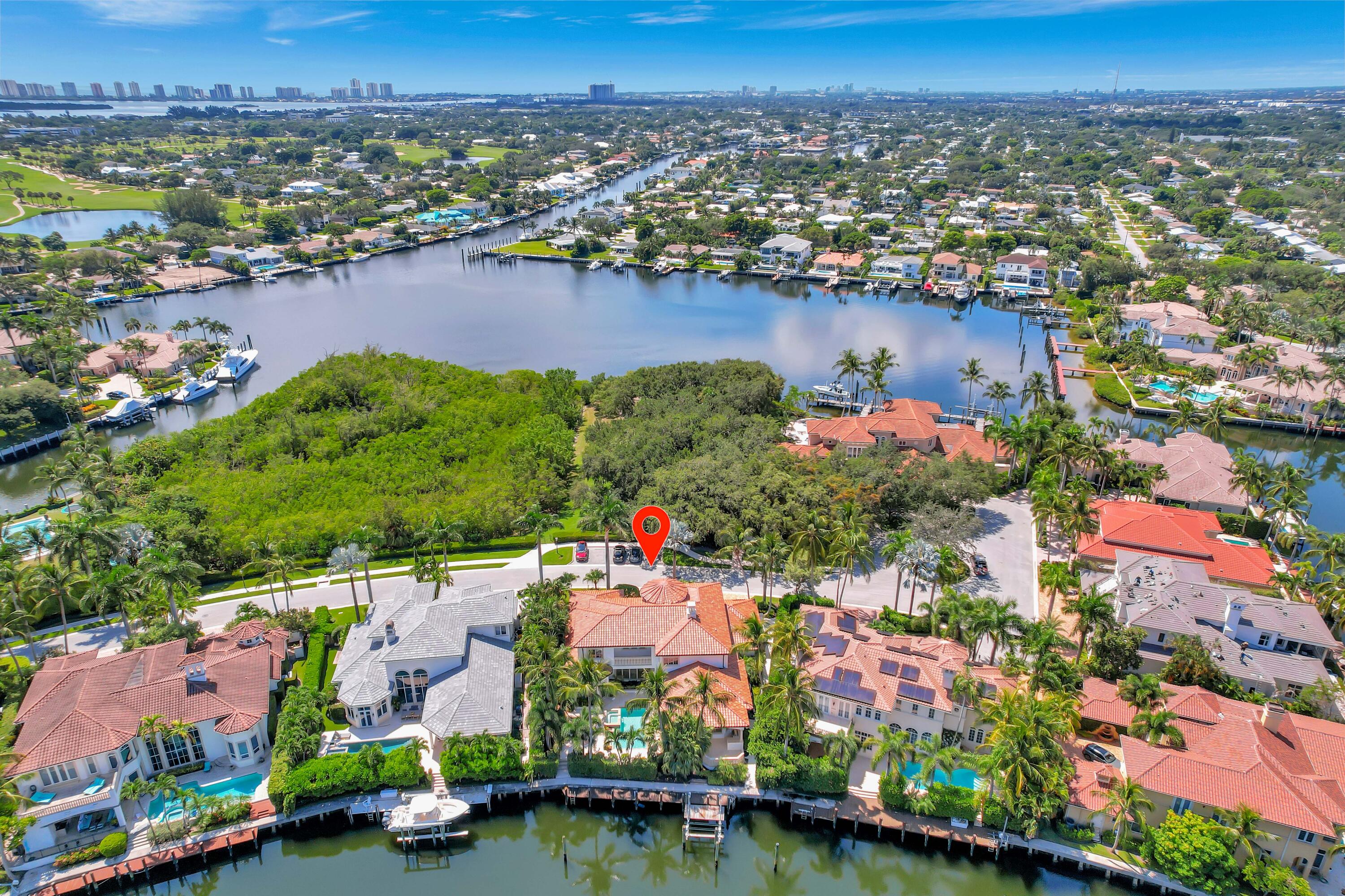 753 Harbour Isle Place