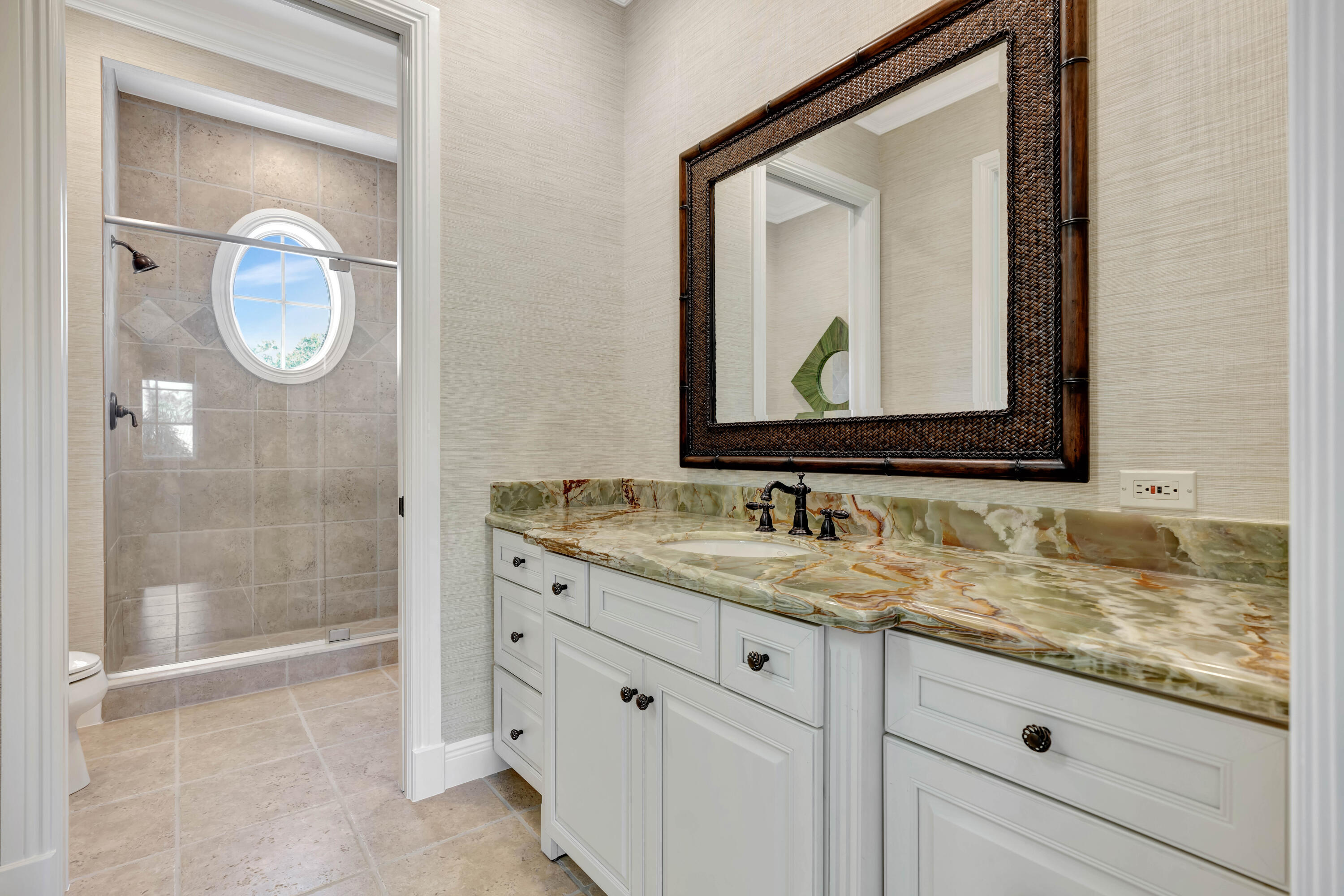 753 Harbour Isle Place