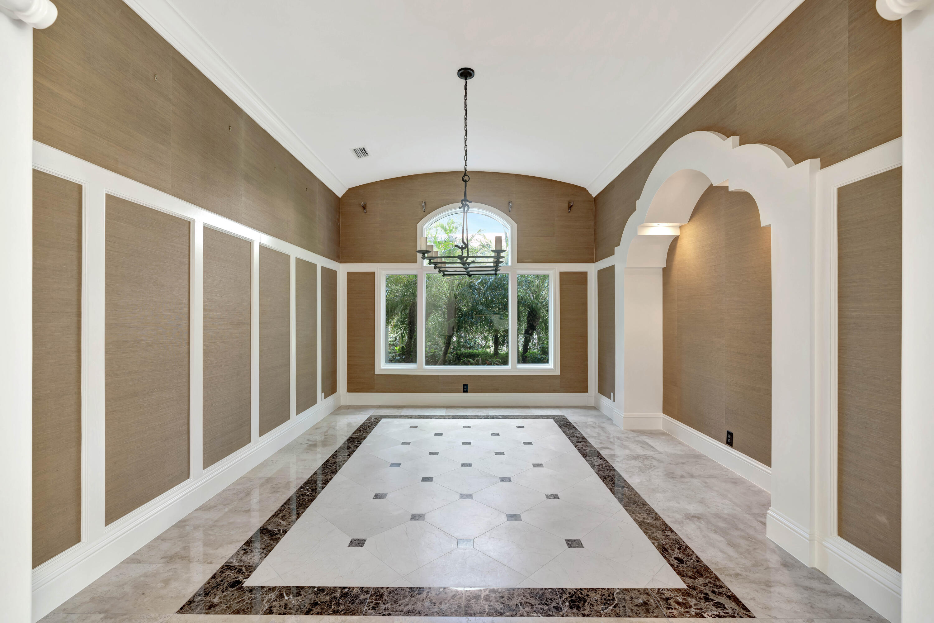 753 Harbour Isle Place