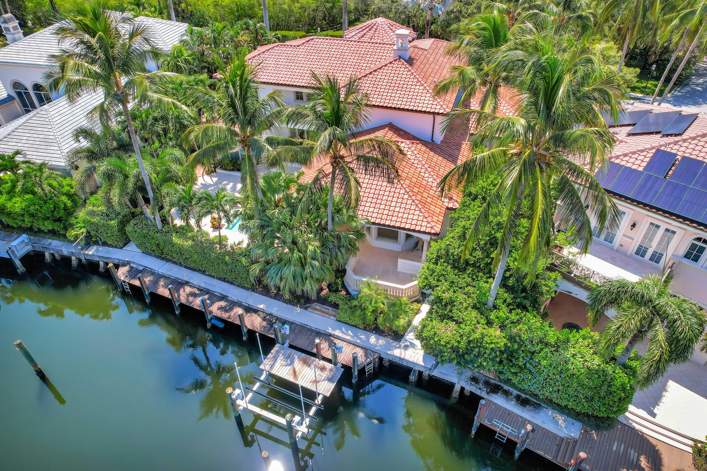 753 Harbour Isle Place