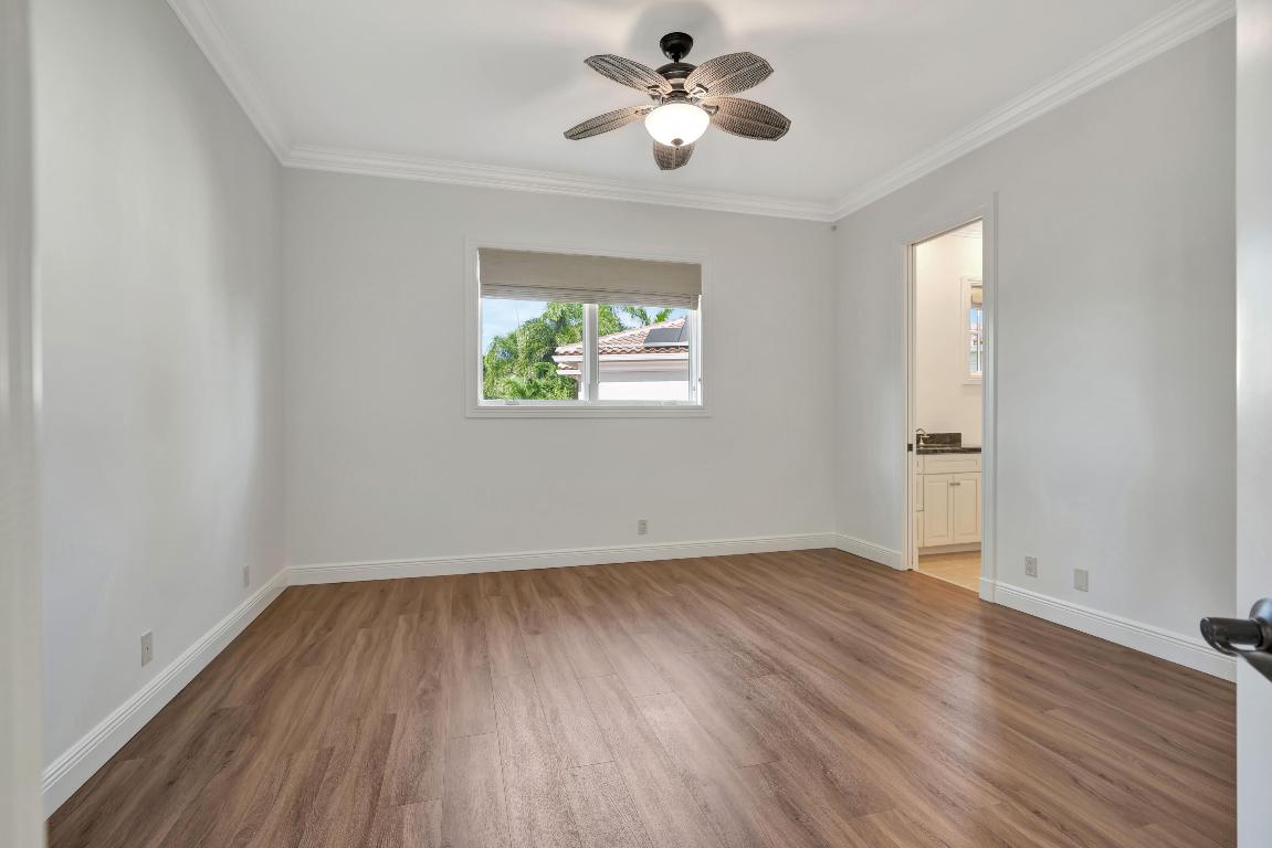 753 Harbour Isle Place