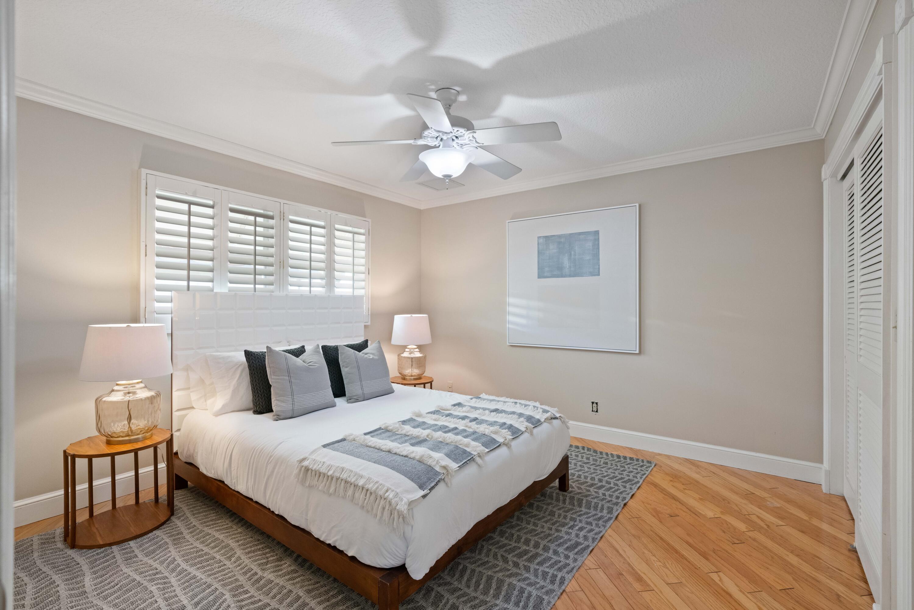 126 Anchorage Drive S