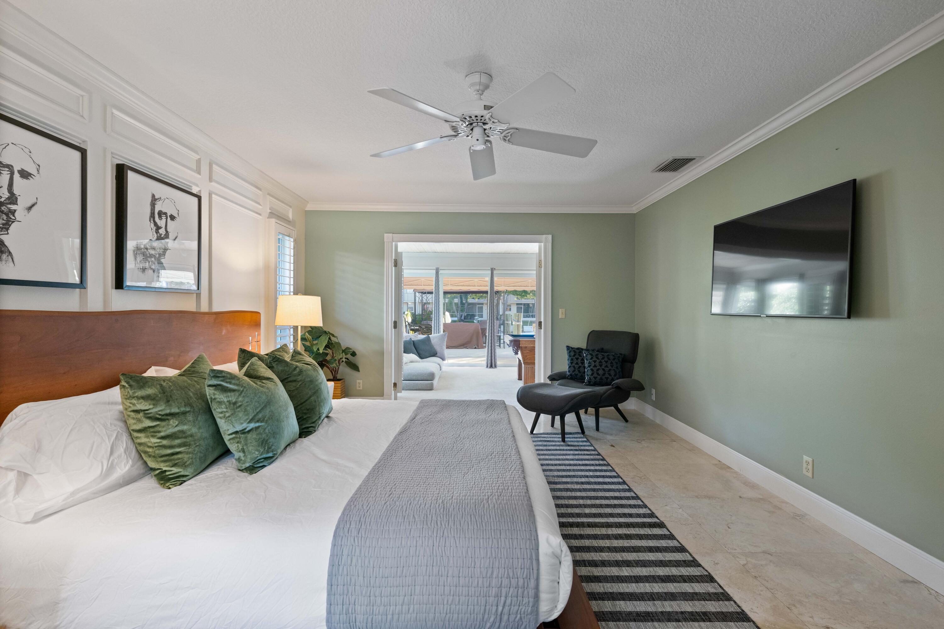 126 Anchorage Drive S