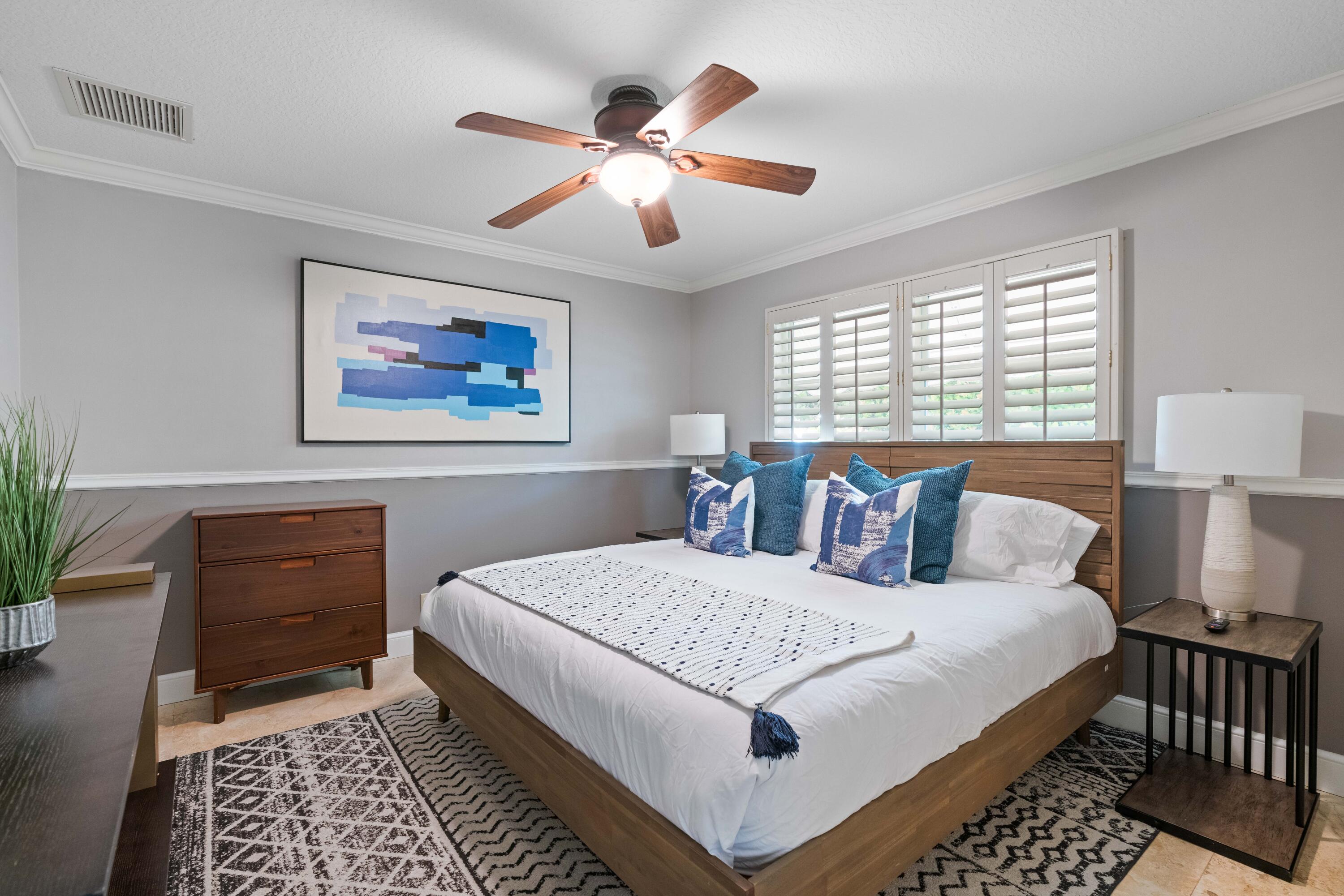 126 Anchorage Drive S