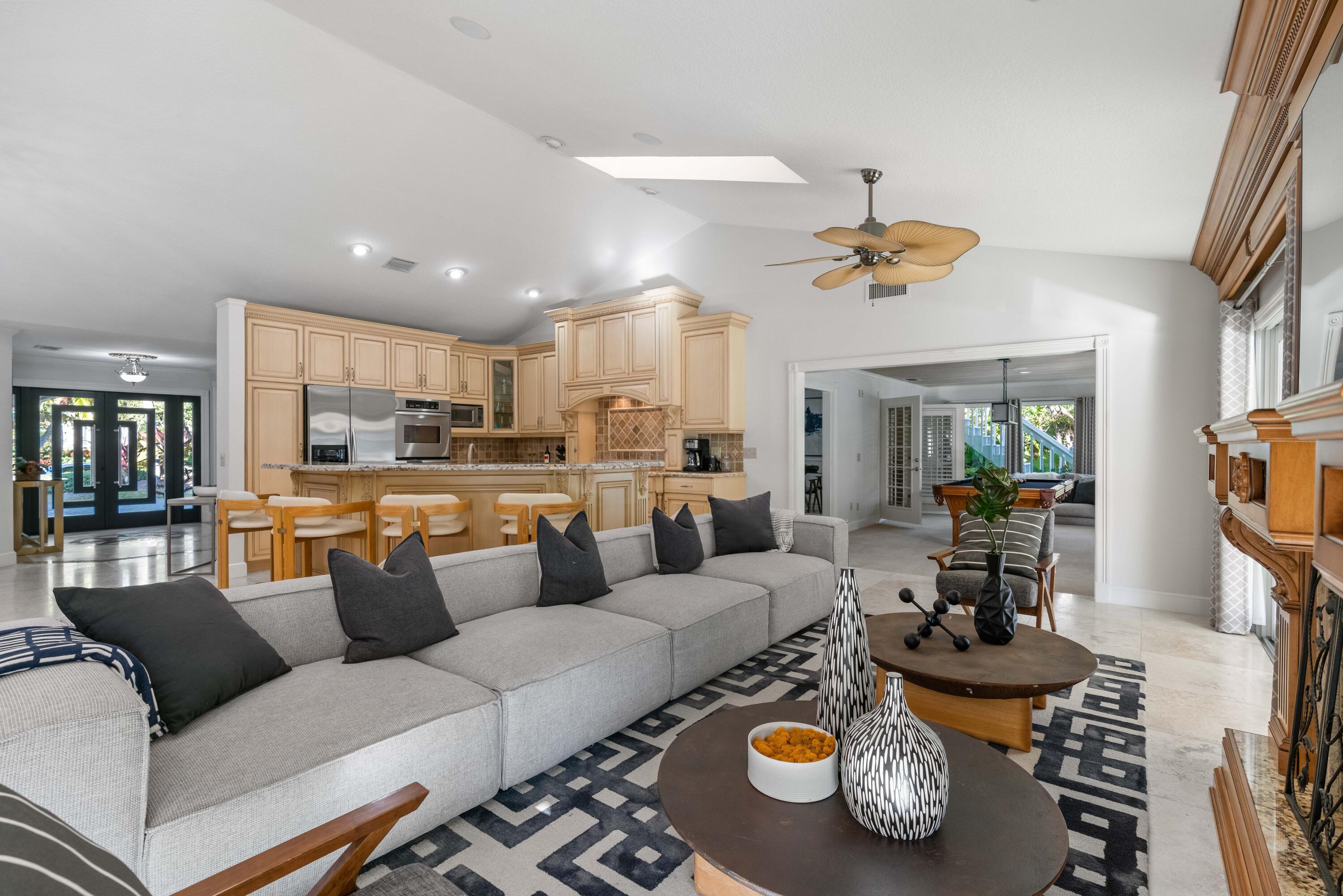 126 Anchorage Drive S